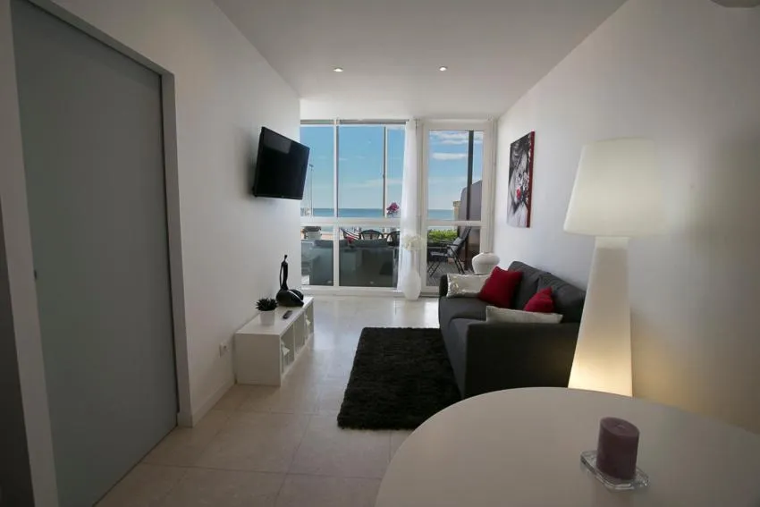 Living room in Le Grand Large Bord de Mer Hotel & Appartements