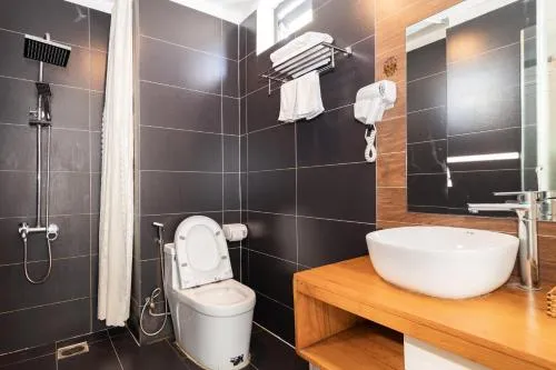 Bathroom in Smeraldo Hotel & Apartment