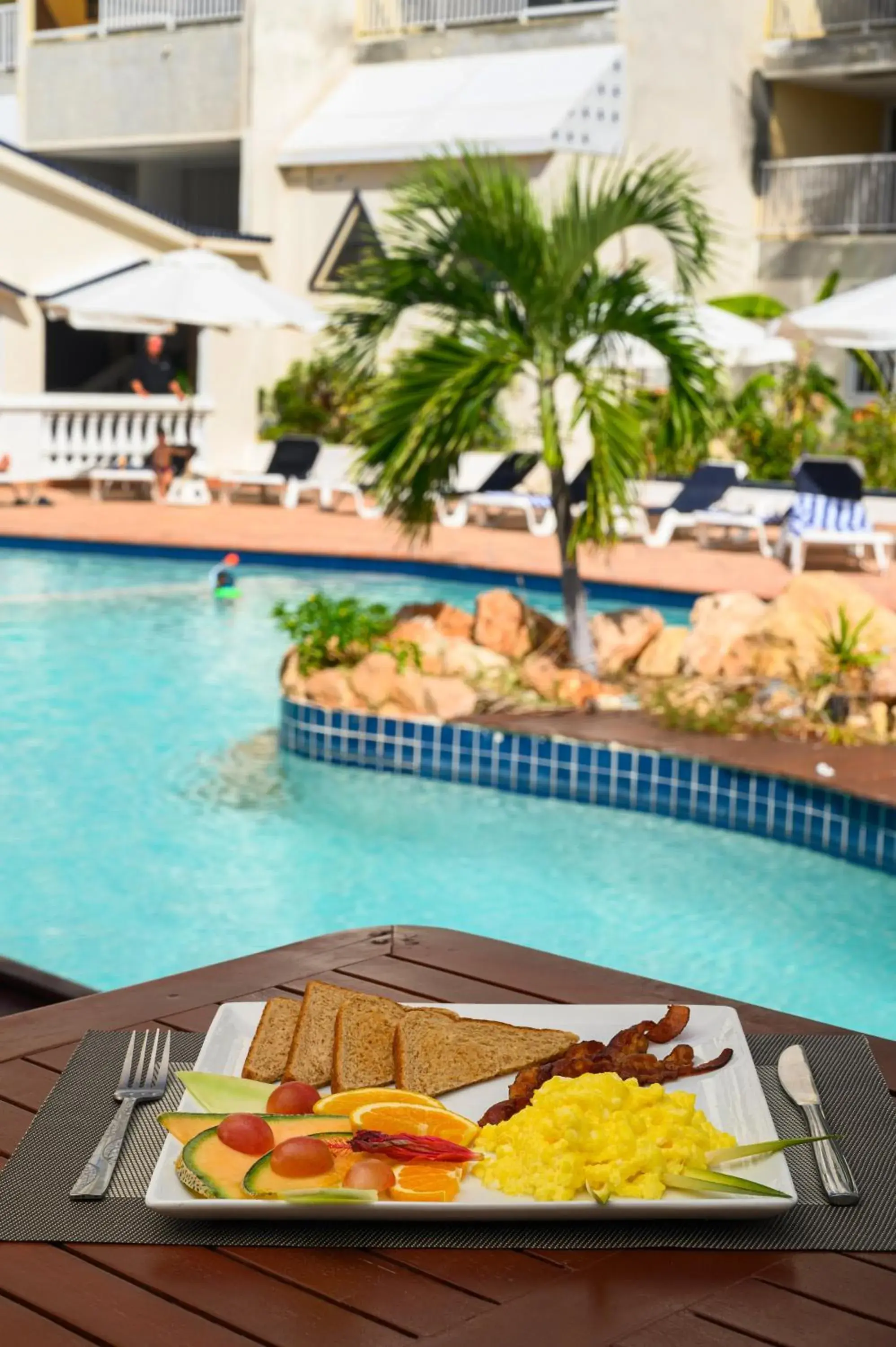 Swimming pool in Sapphire Beach Club Resort Swimming pool in Sapphire Beach Club Resort