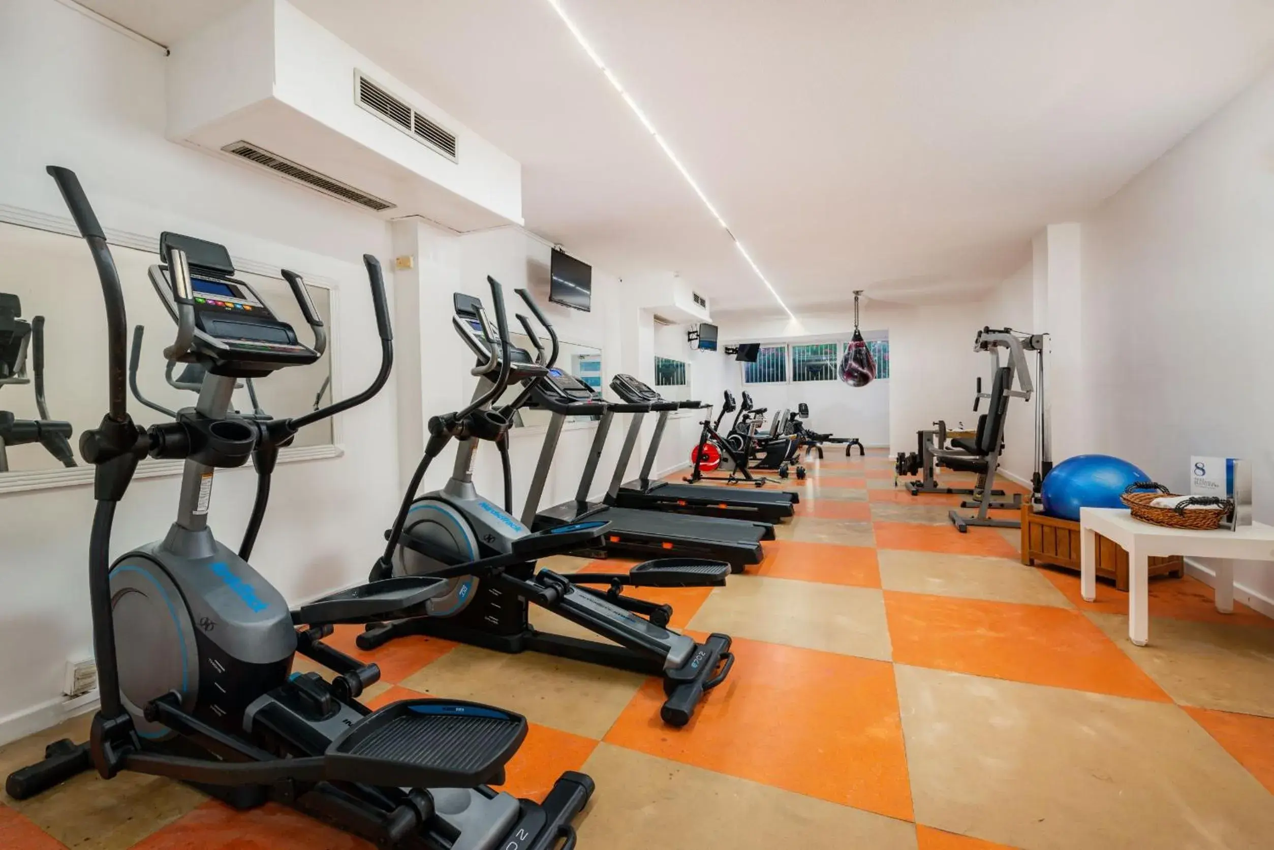 Fitness centre/facilities in Sapphire Beach Club Resort Fitness centre/facilities in Sapphire Beach Club Resort