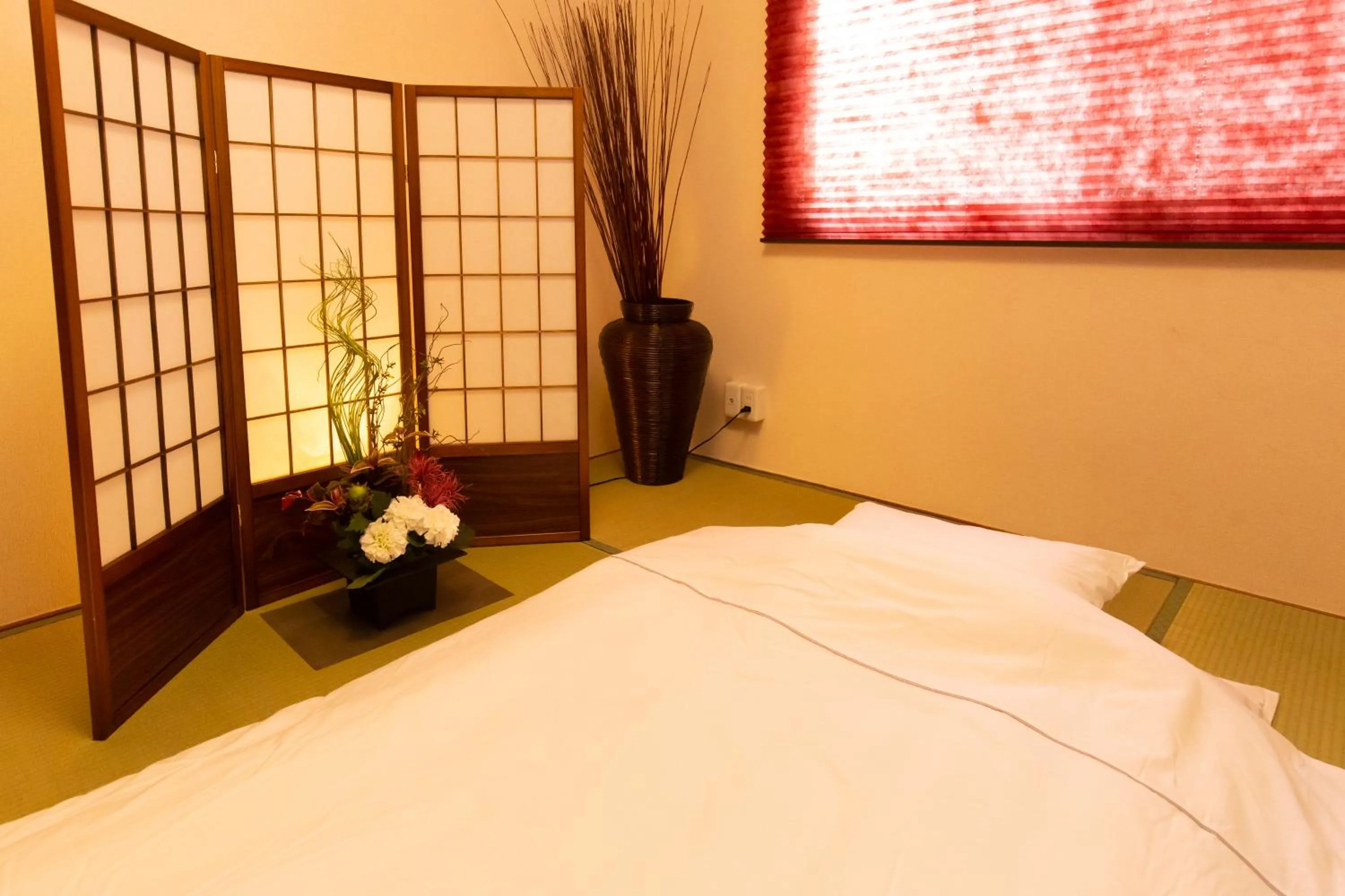 Bedroom, Bed in MON Kishinosato-tamade Ekimae -vacation rental-