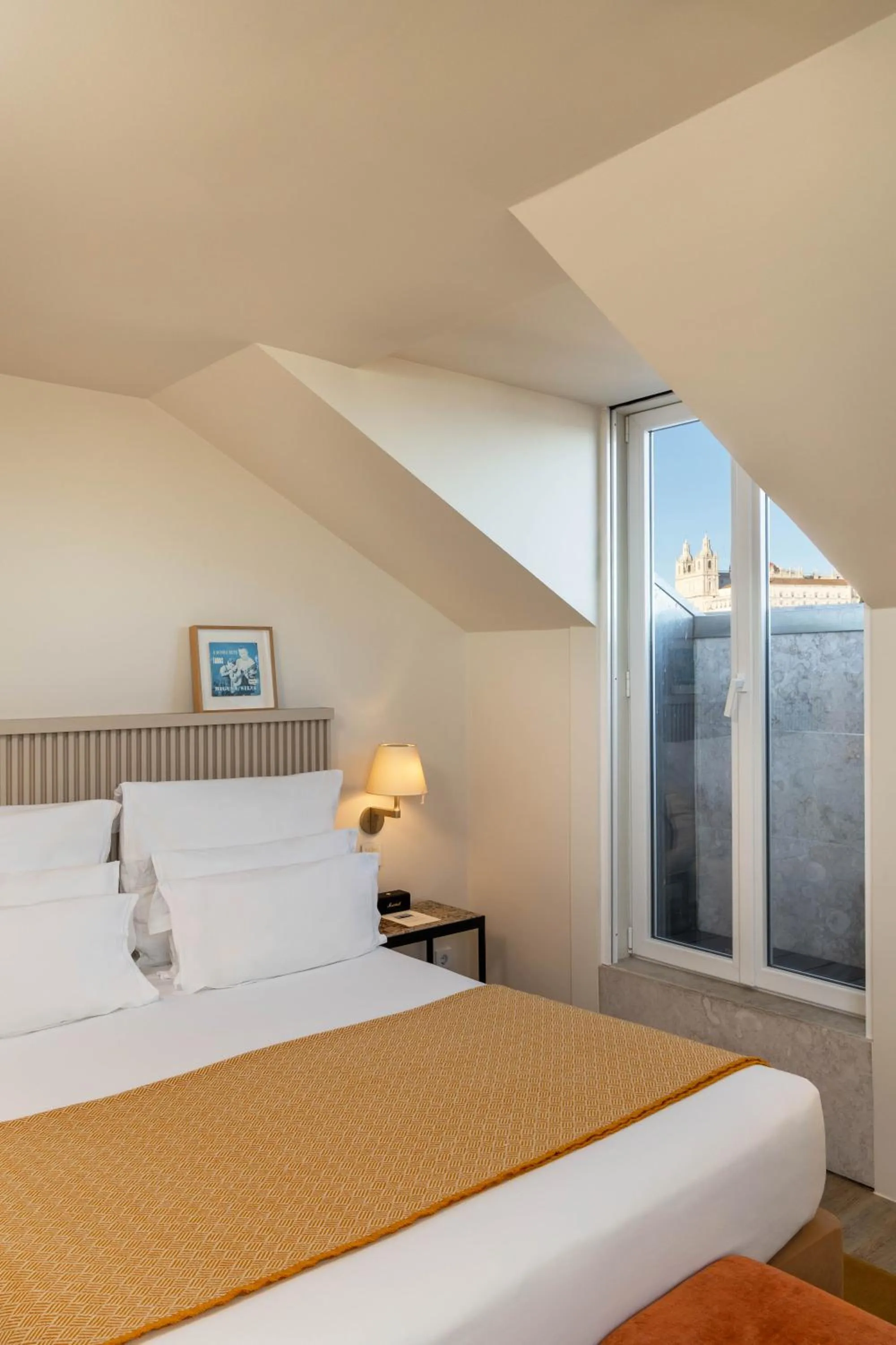 Bed in Memmo Alfama - Design Hotels