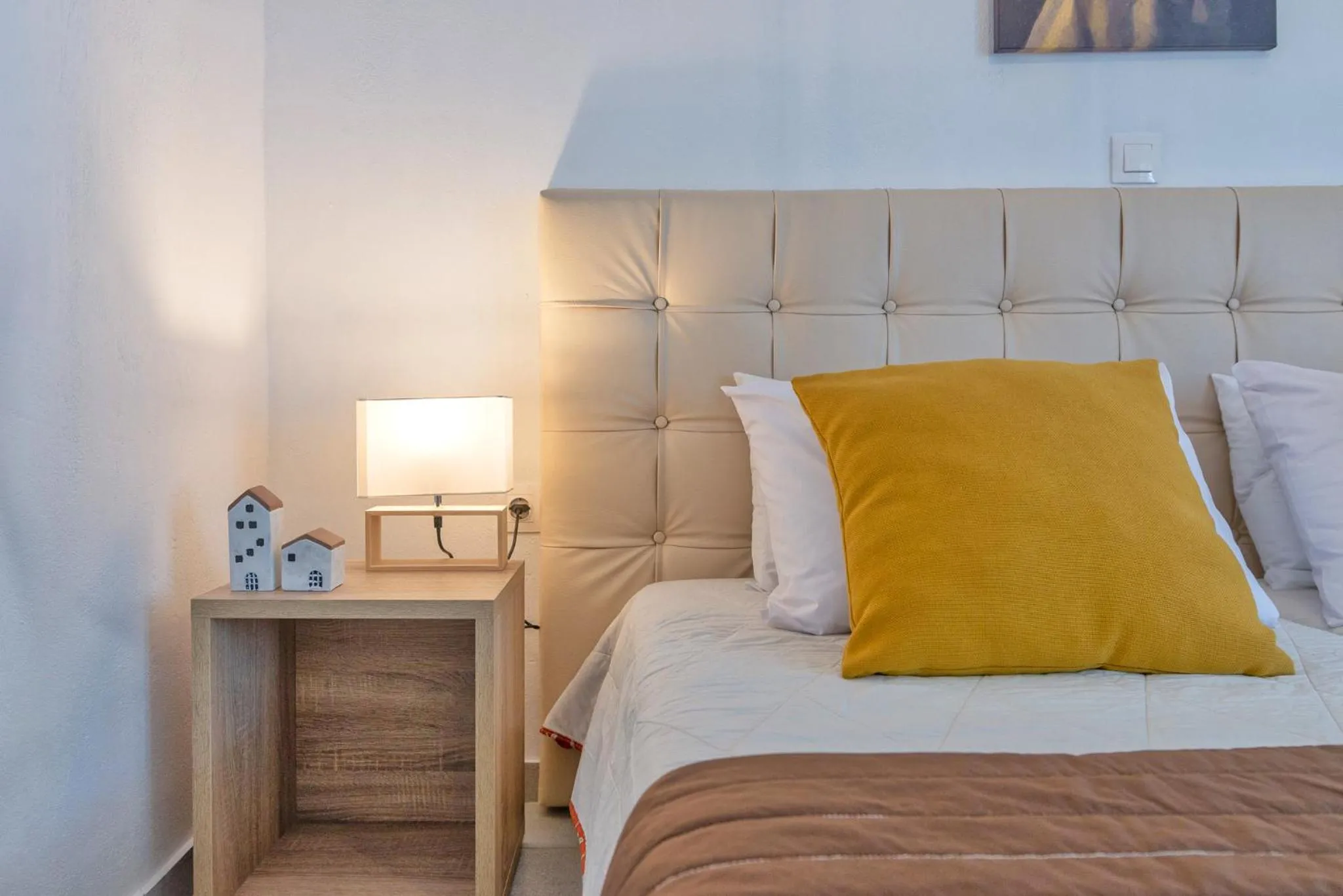 Bedroom, Bed in Zografia