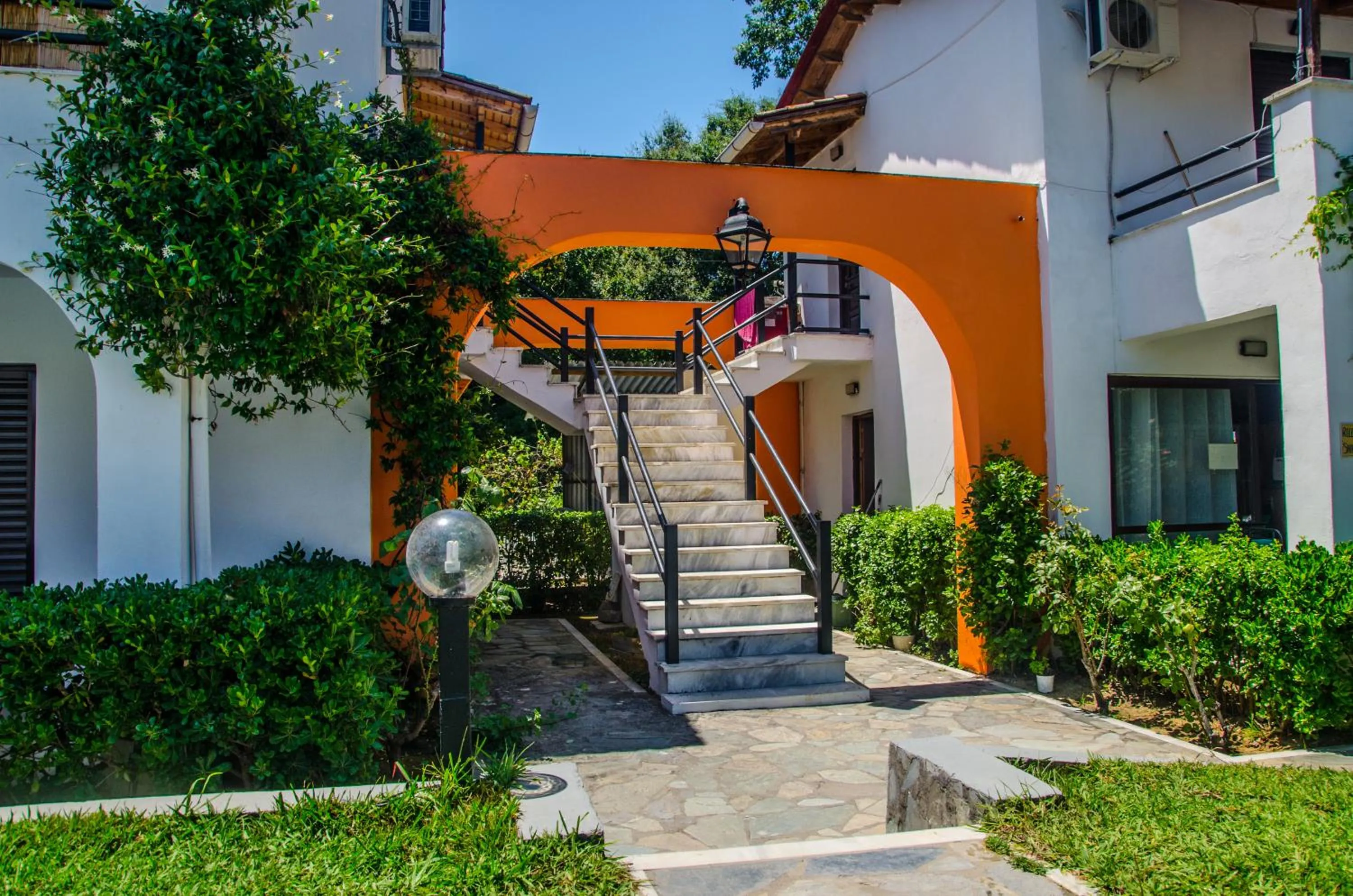 Area and facilities in Zografia