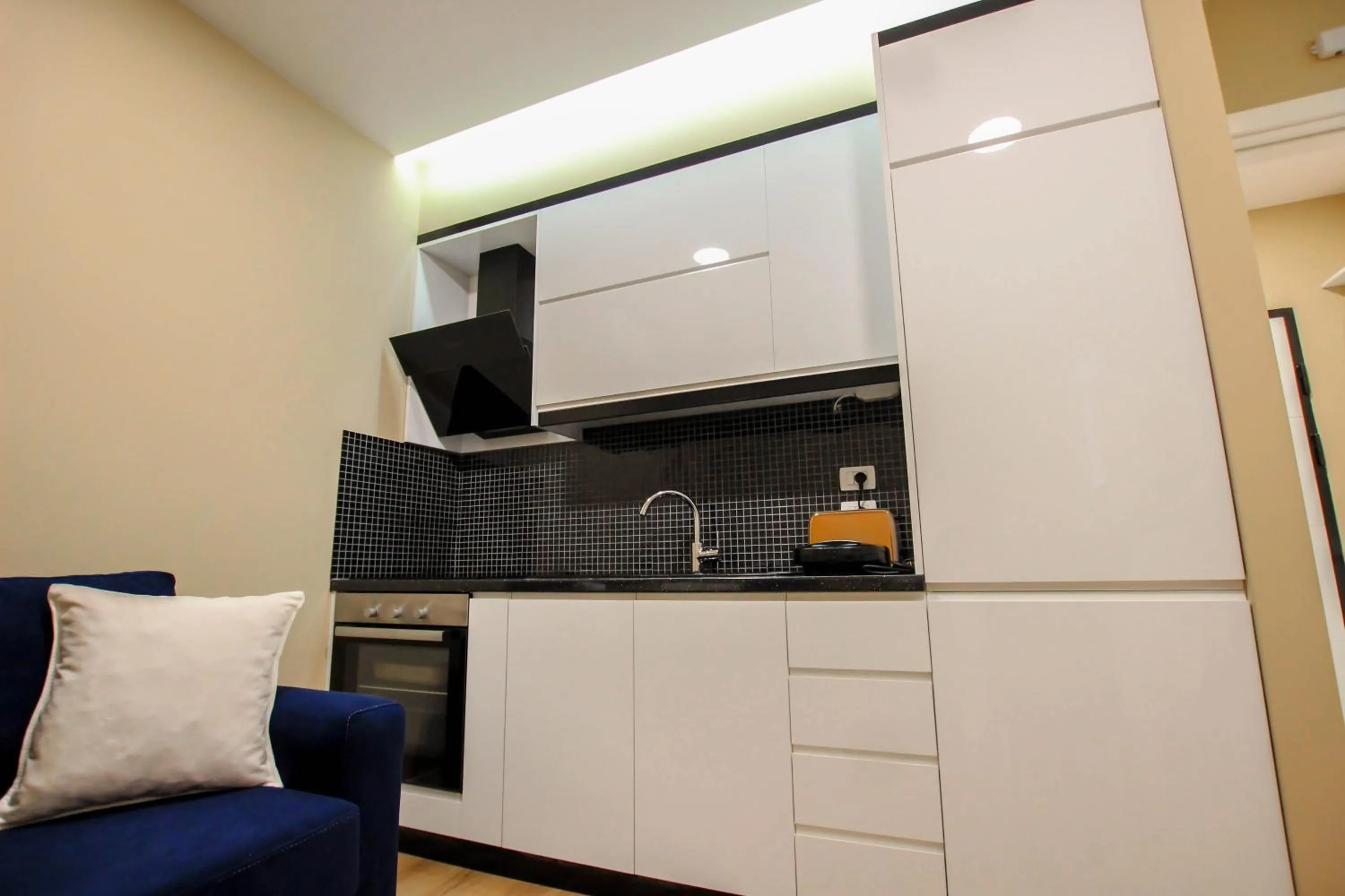 Kitchen or kitchenette in Brilant Luxury Apartment