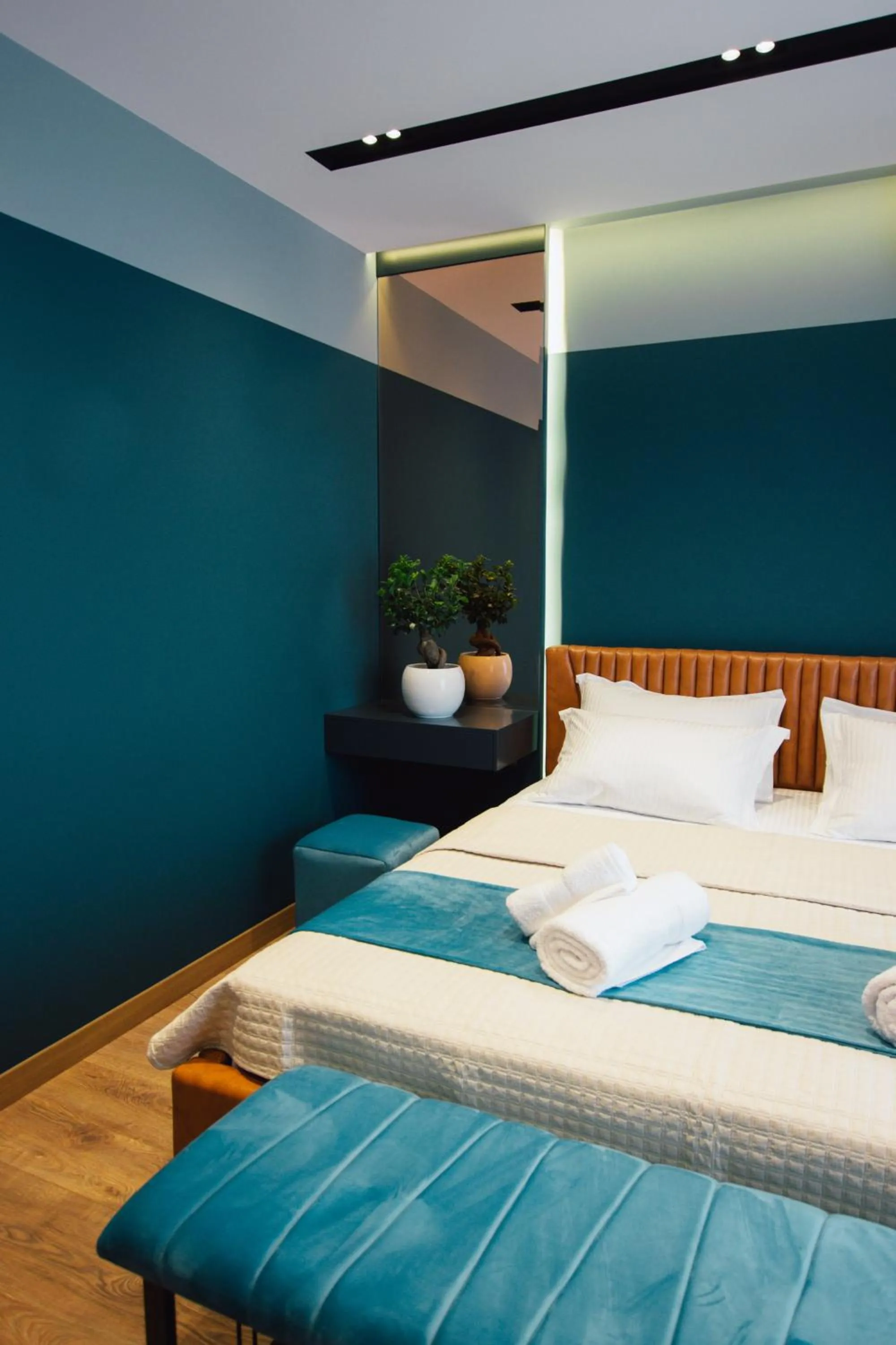 Bed in Brilant Luxury Apartment