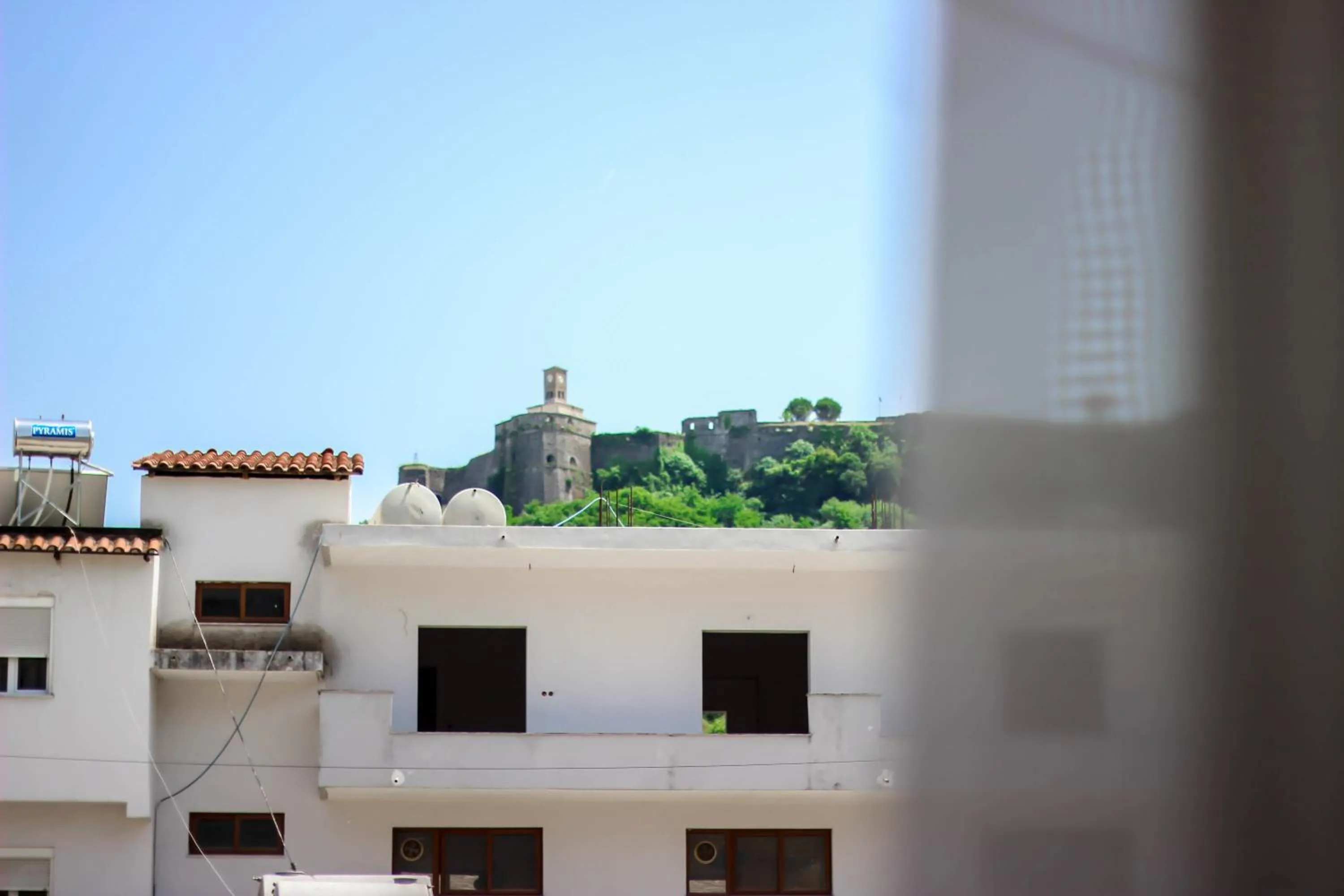 Day in Brilant Luxury Apartment