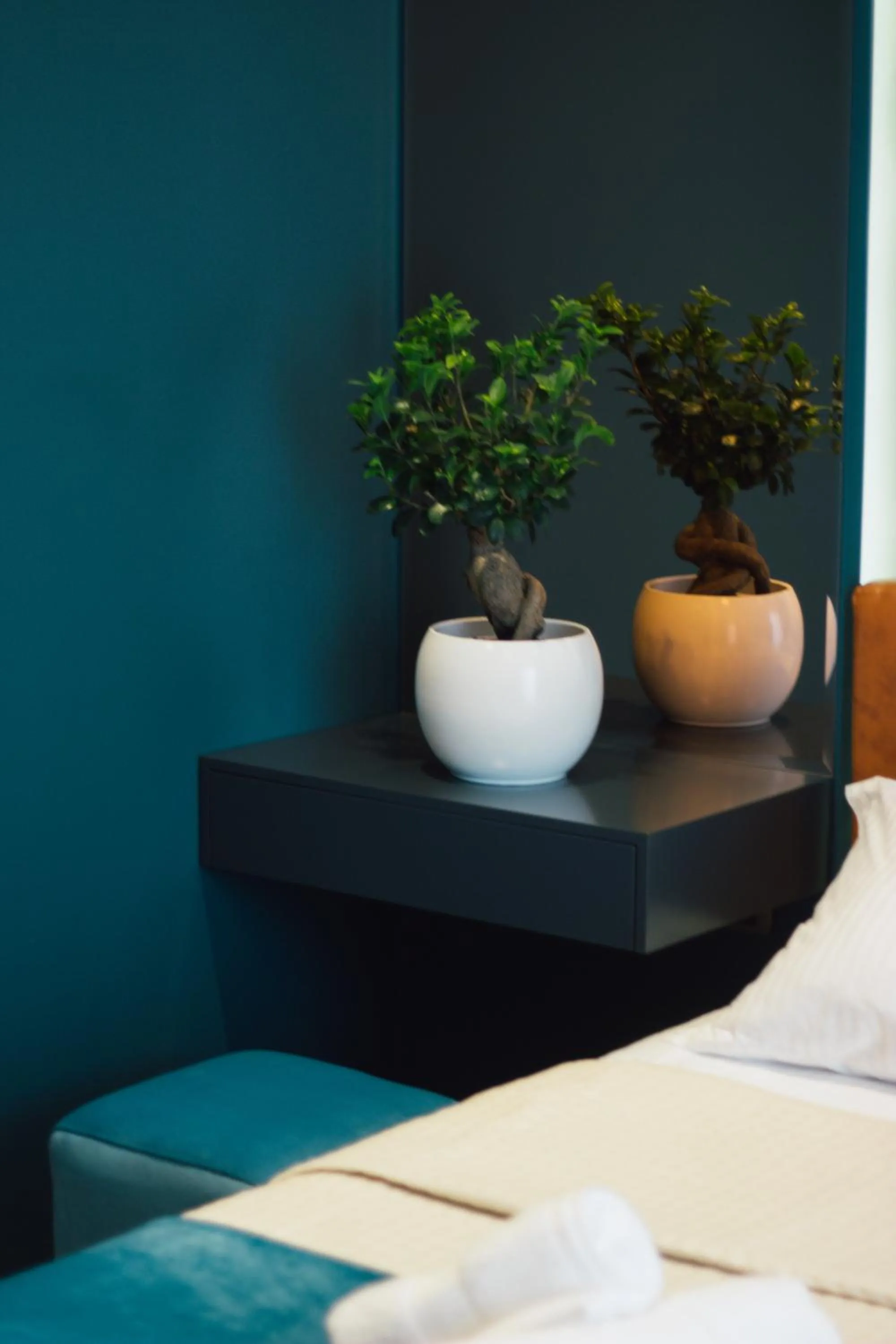 Bed in Brilant Luxury Apartment