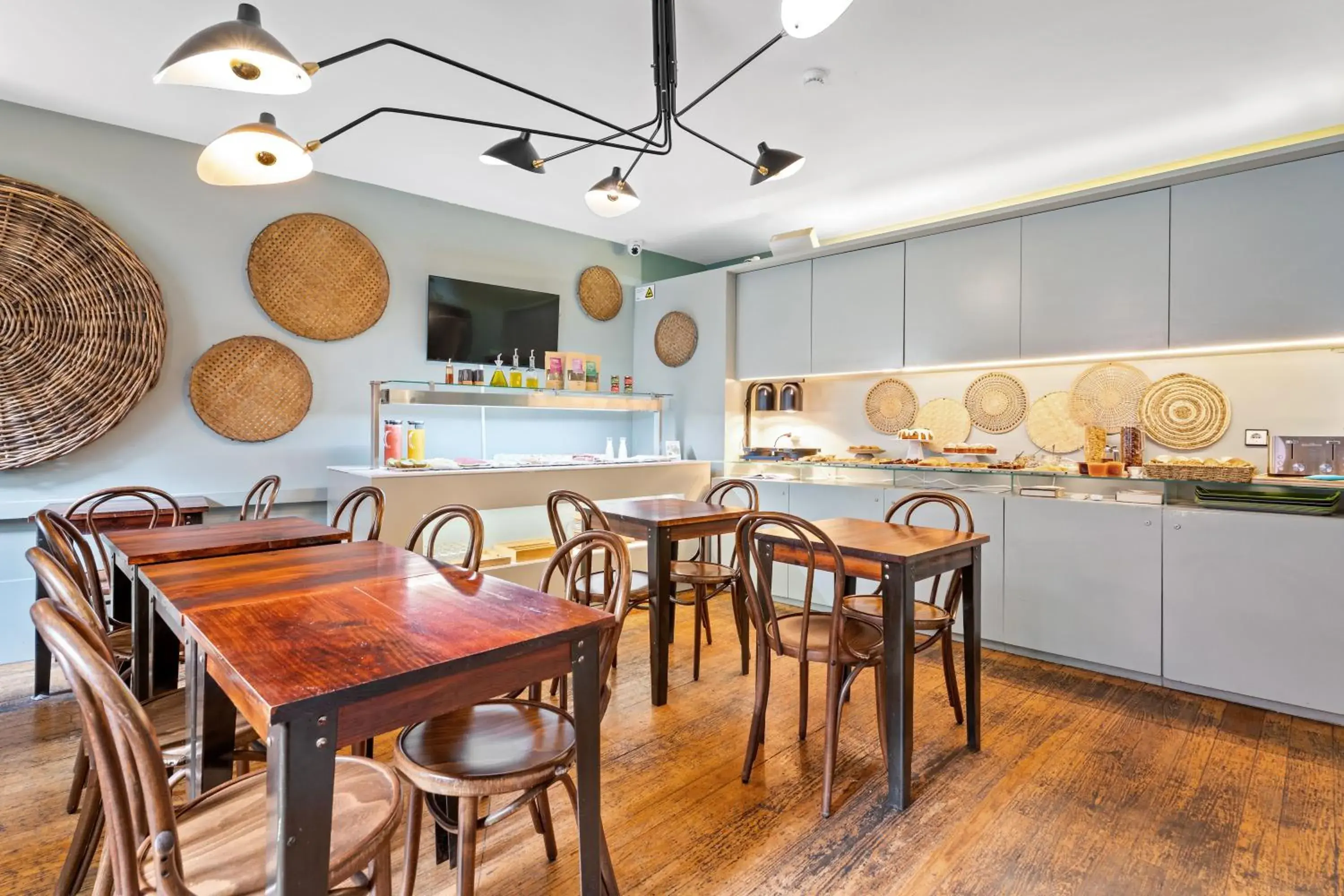 Food and drinks in Casa dos Lóios by Shiadu Food and drinks in Casa dos Lóios by Shiadu