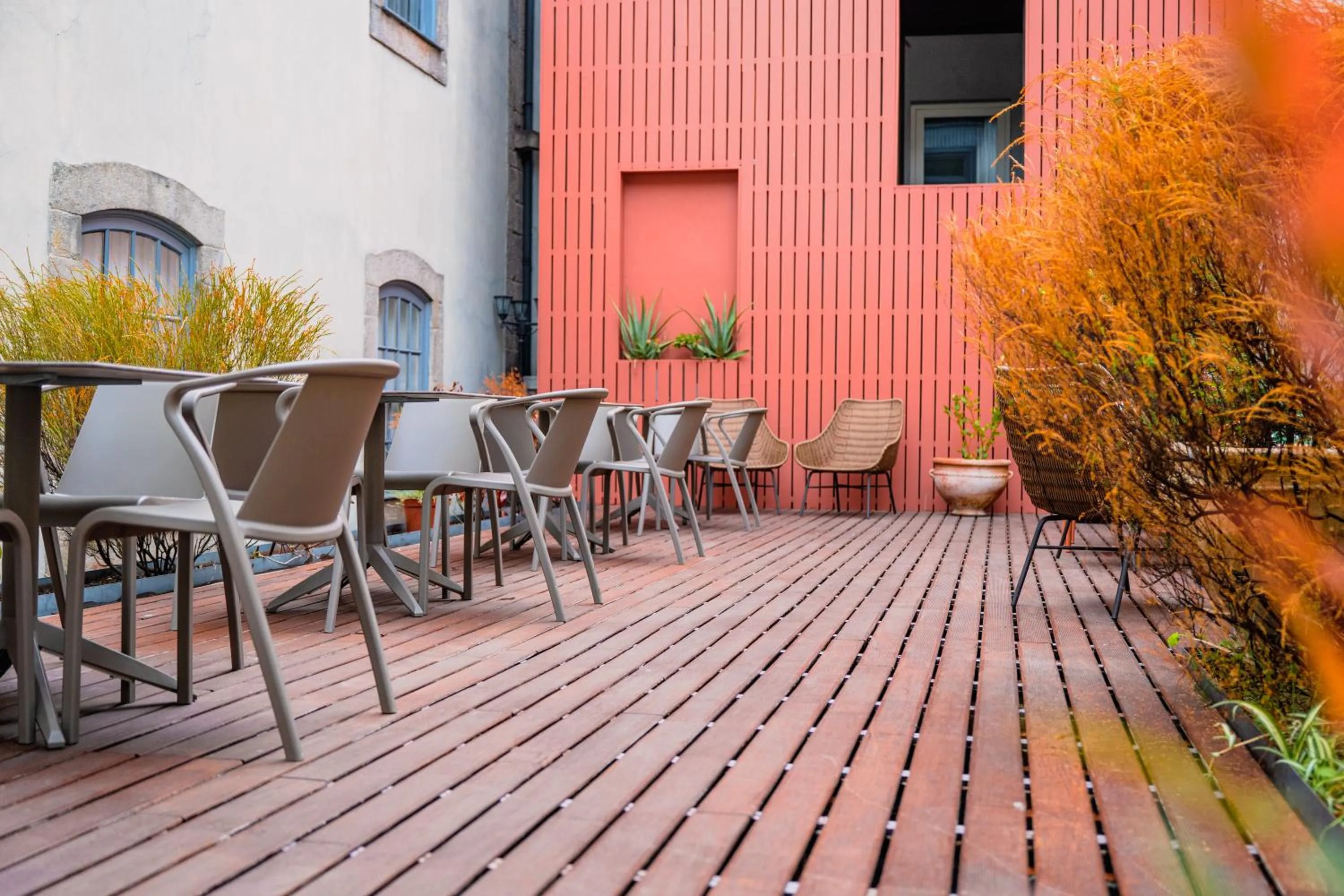 Patio in Casa dos Lóios by Shiadu