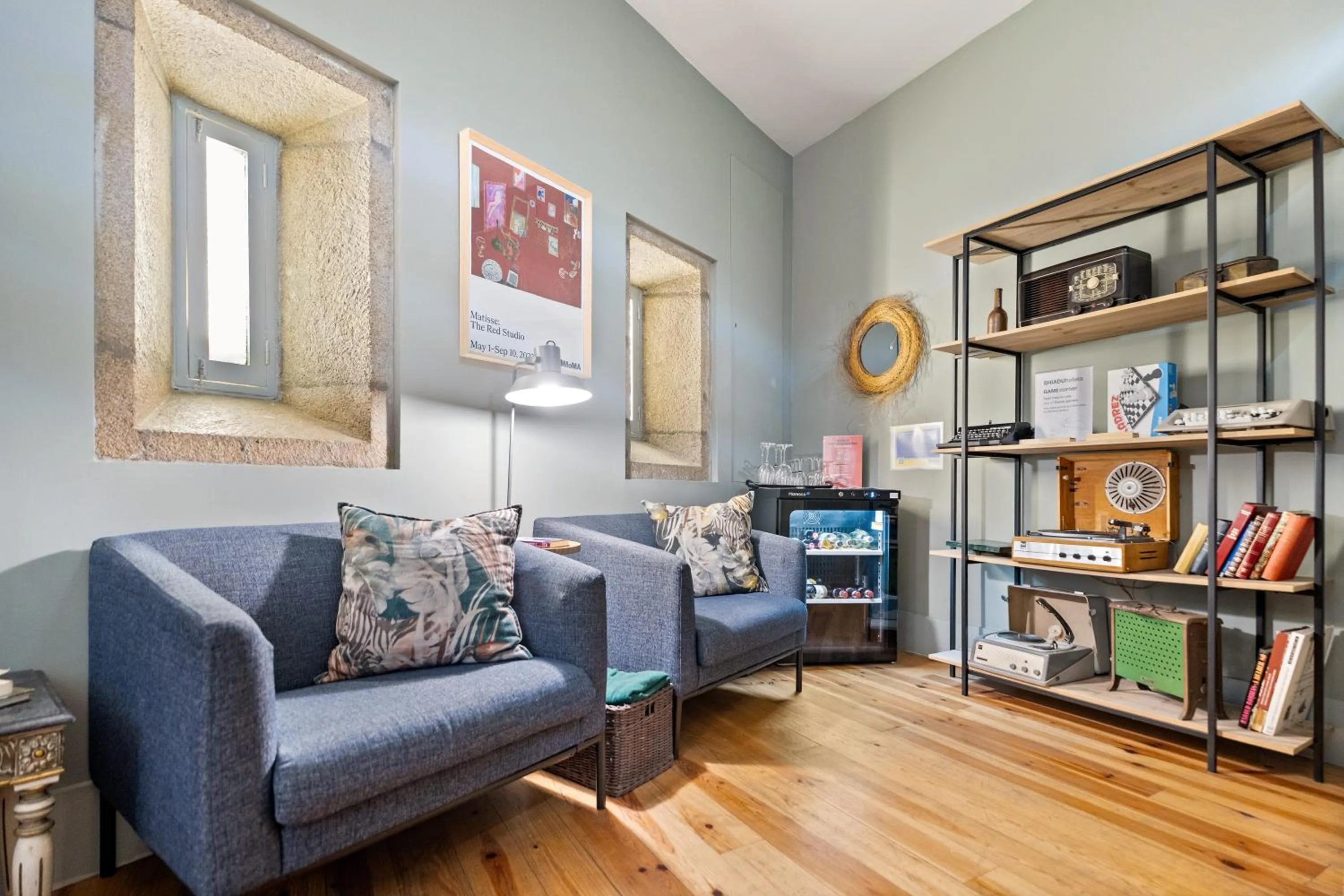 Seating area in Casa dos Lóios by Shiadu