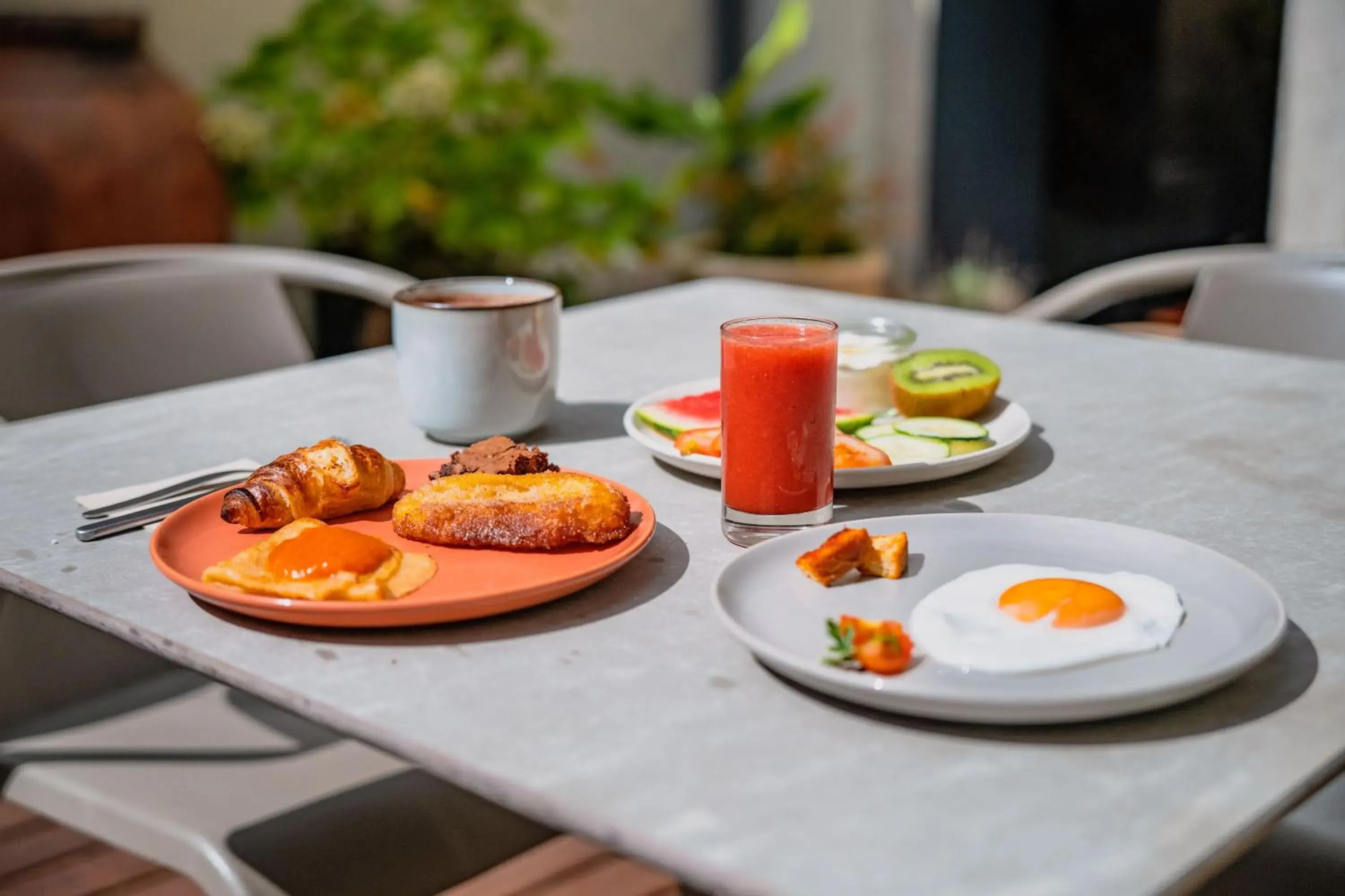 Food and drinks in Casa dos Lóios by Shiadu Food and drinks in Casa dos Lóios by Shiadu