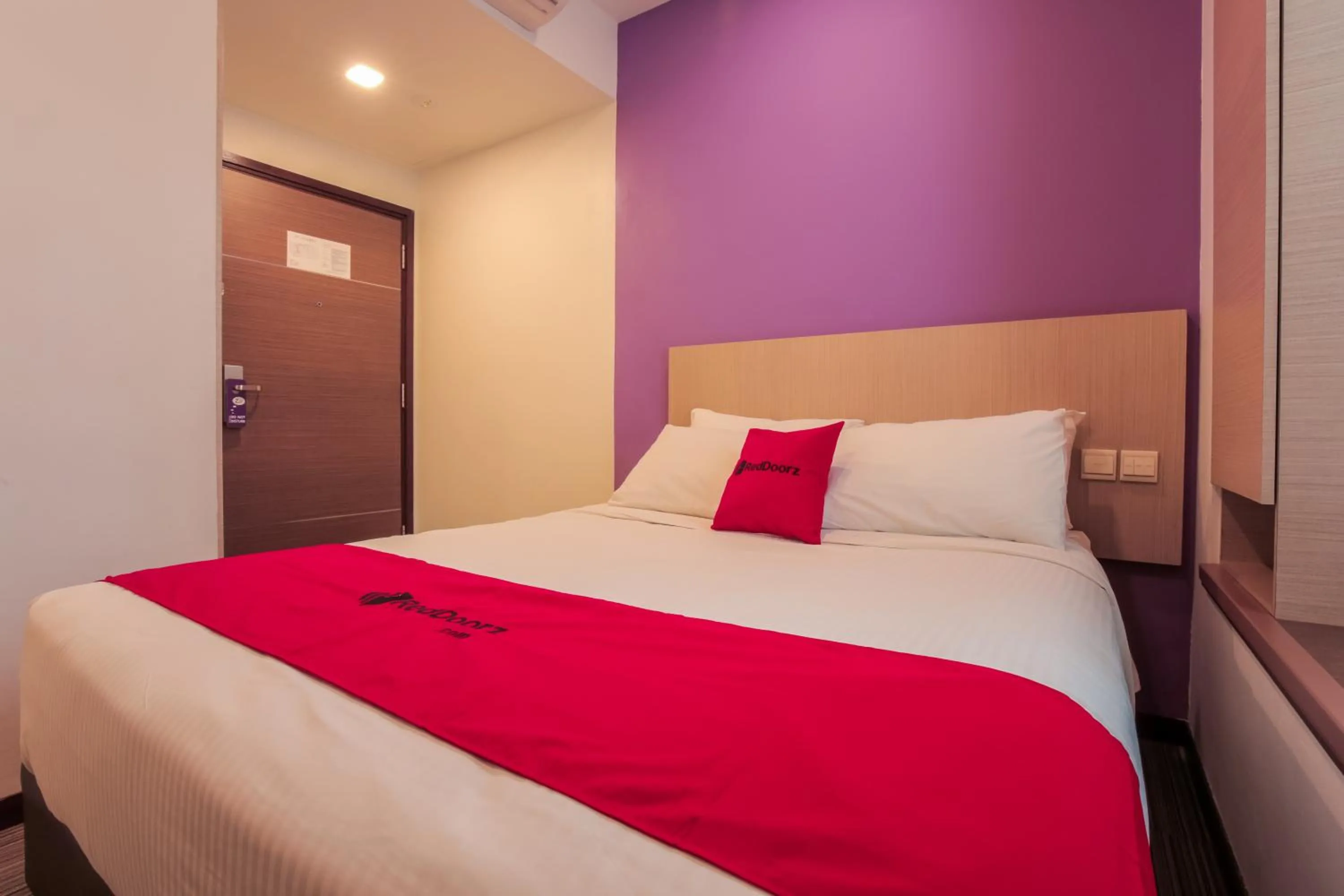 Bedroom in RedDoorz Premium @ Balestier