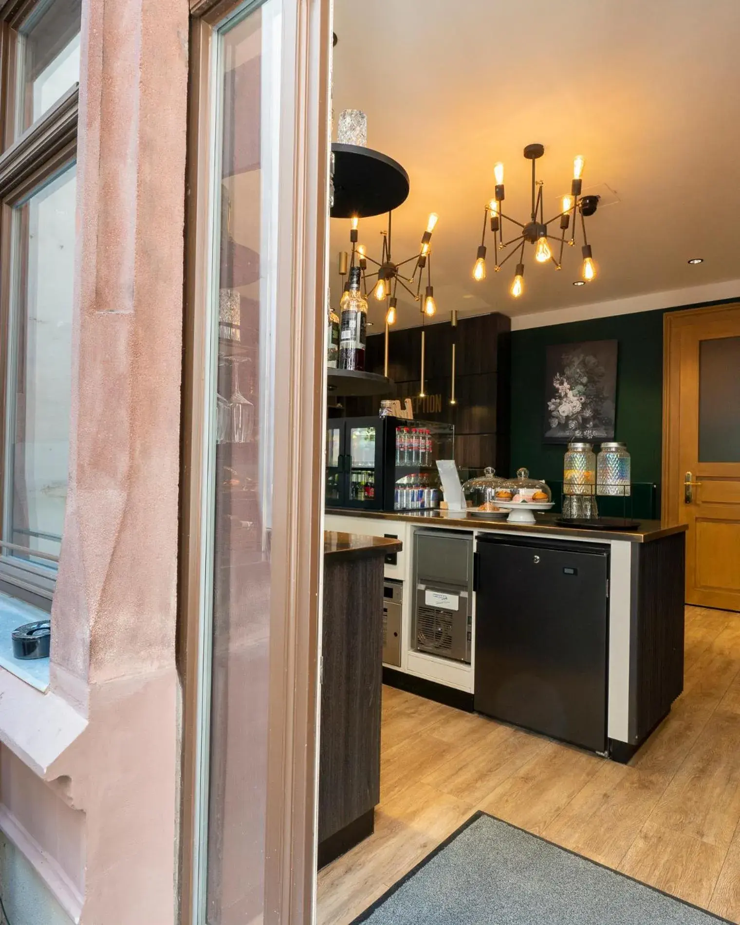 Lounge or bar in GRONERS Leipzig City Center Lounge or bar in GRONERS Leipzig City Center