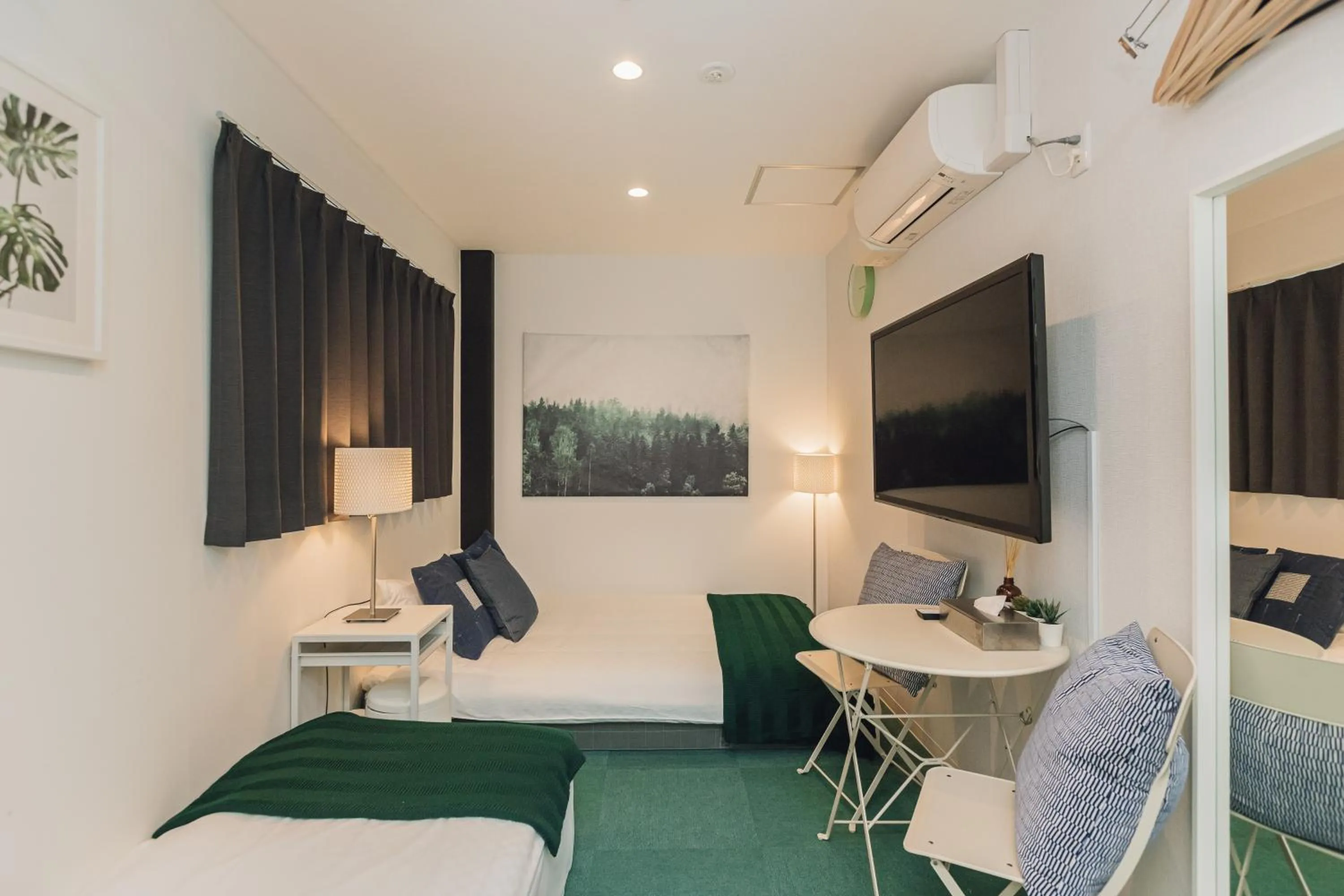 Photo of the whole room in Namba Garden Square Apartment