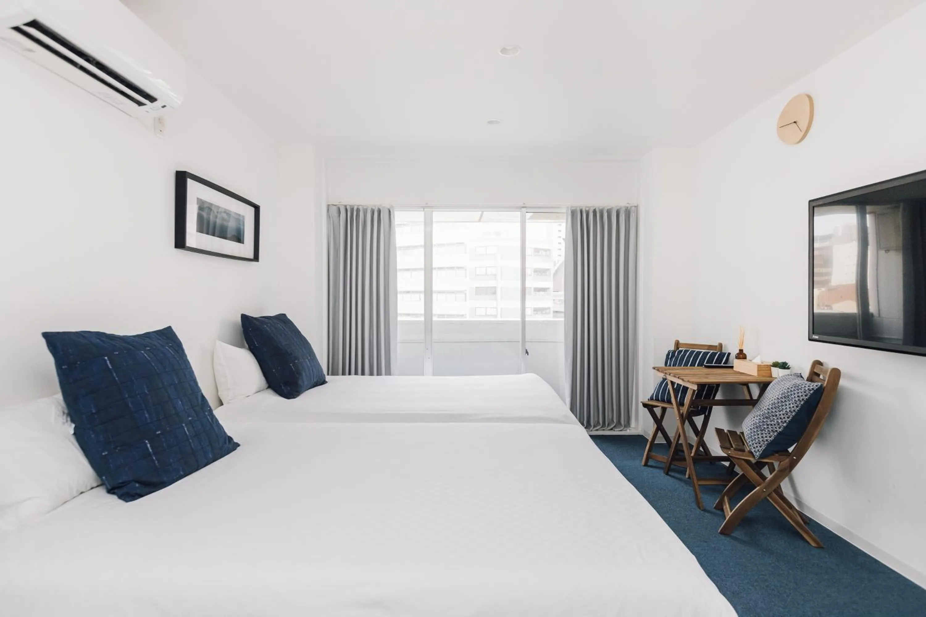 Bed in Namba Garden Square Apartment