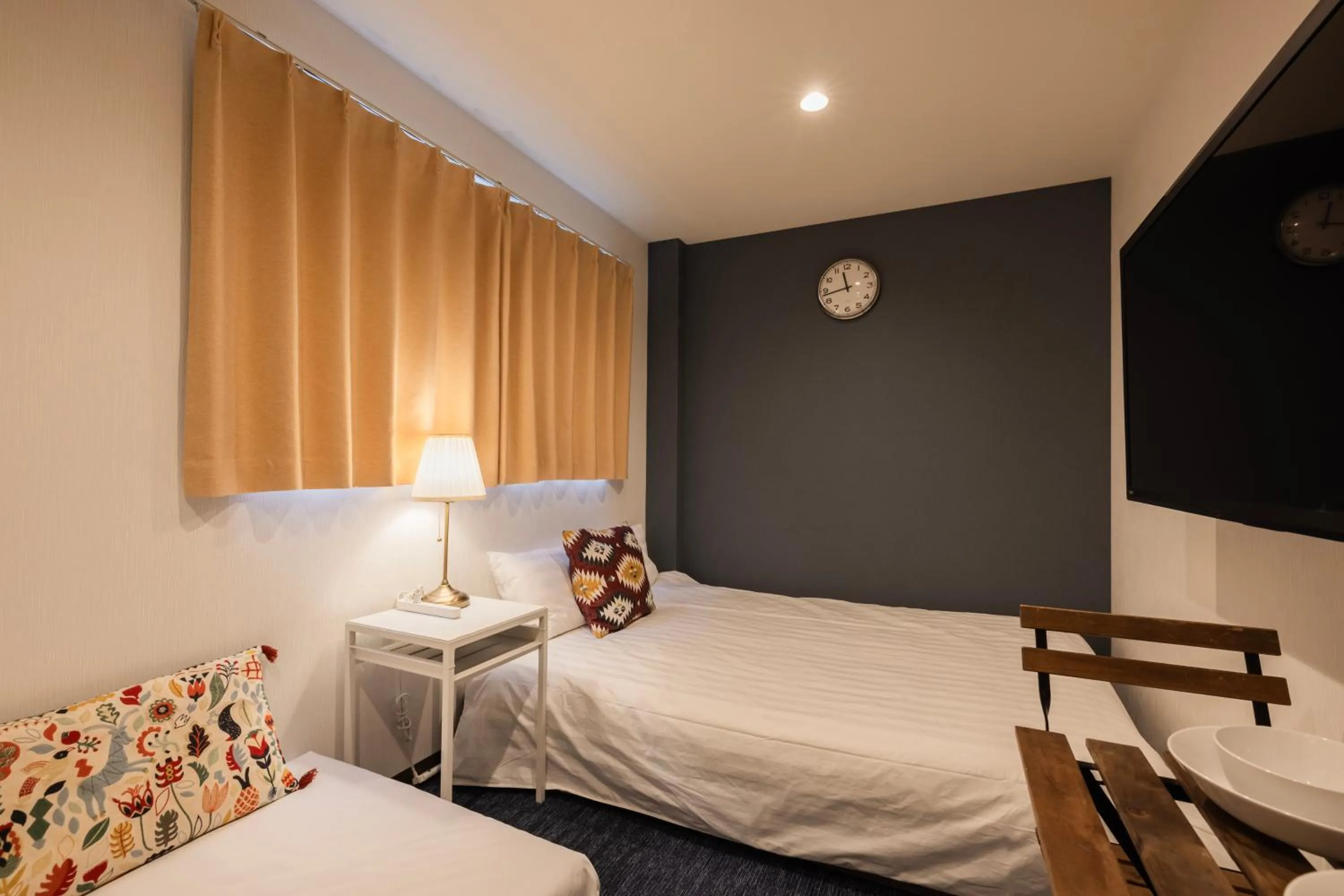 Bed in Namba Garden Square Apartment