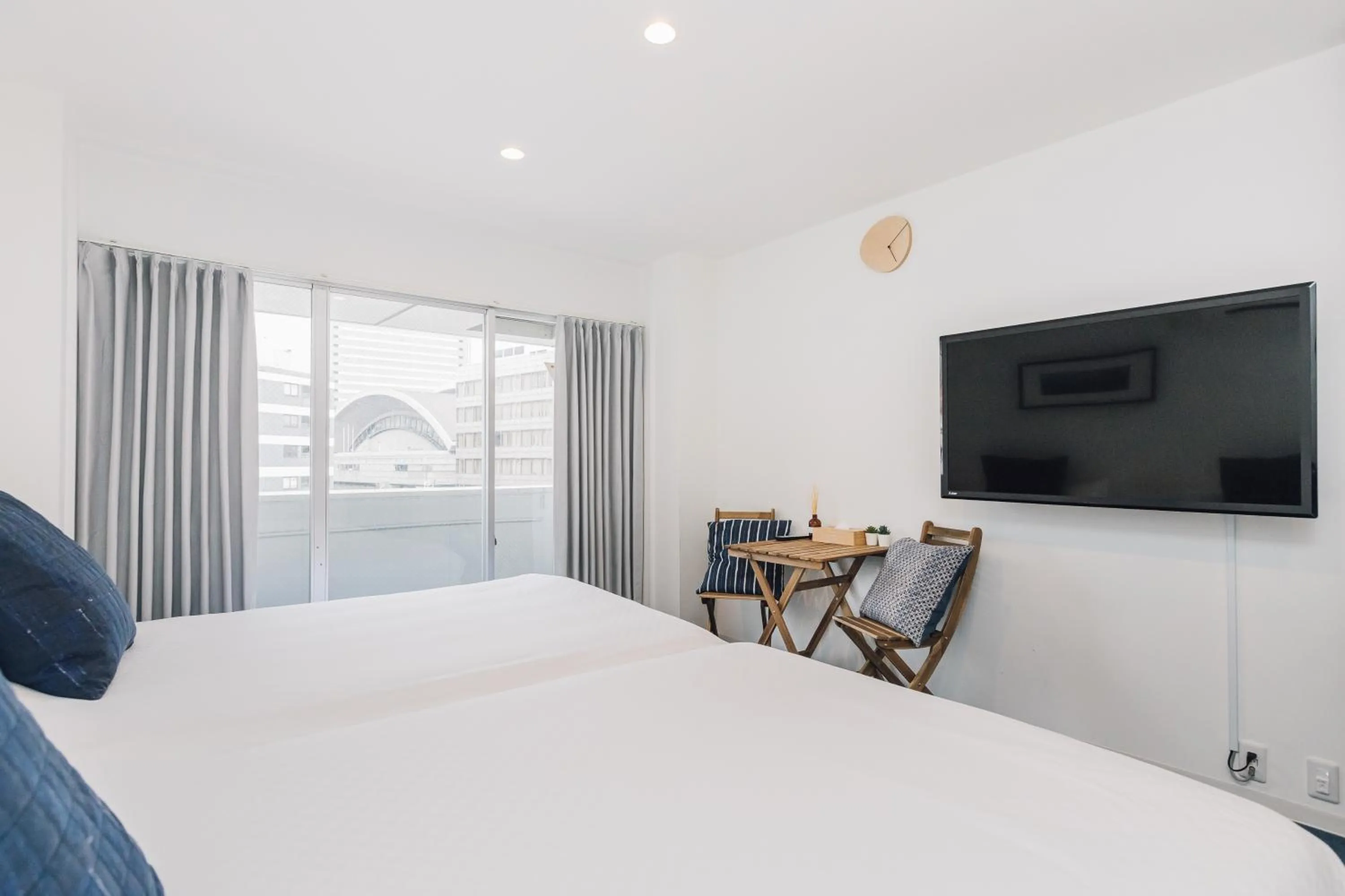 Bed in Namba Garden Square Apartment