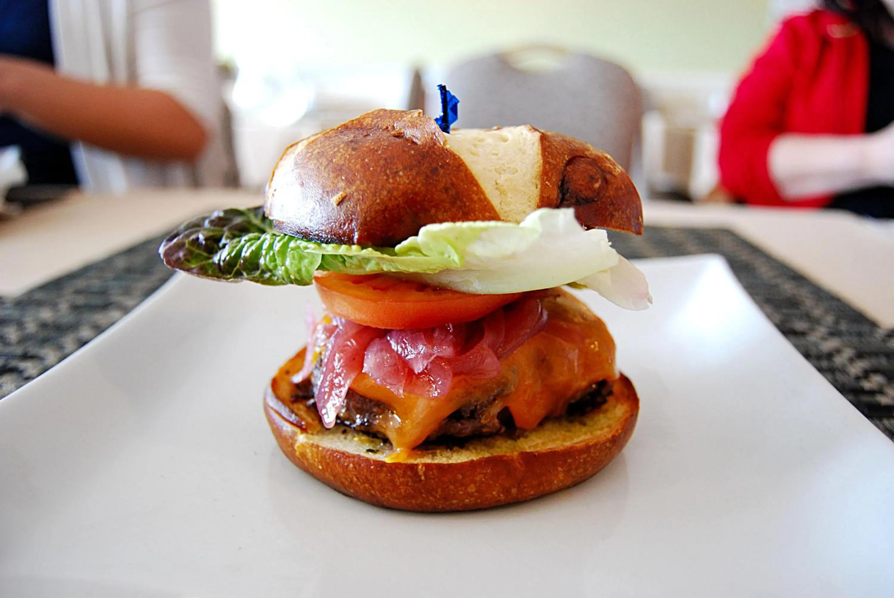 Restaurant/places to eat in Anchor Inn Hotel and Suites