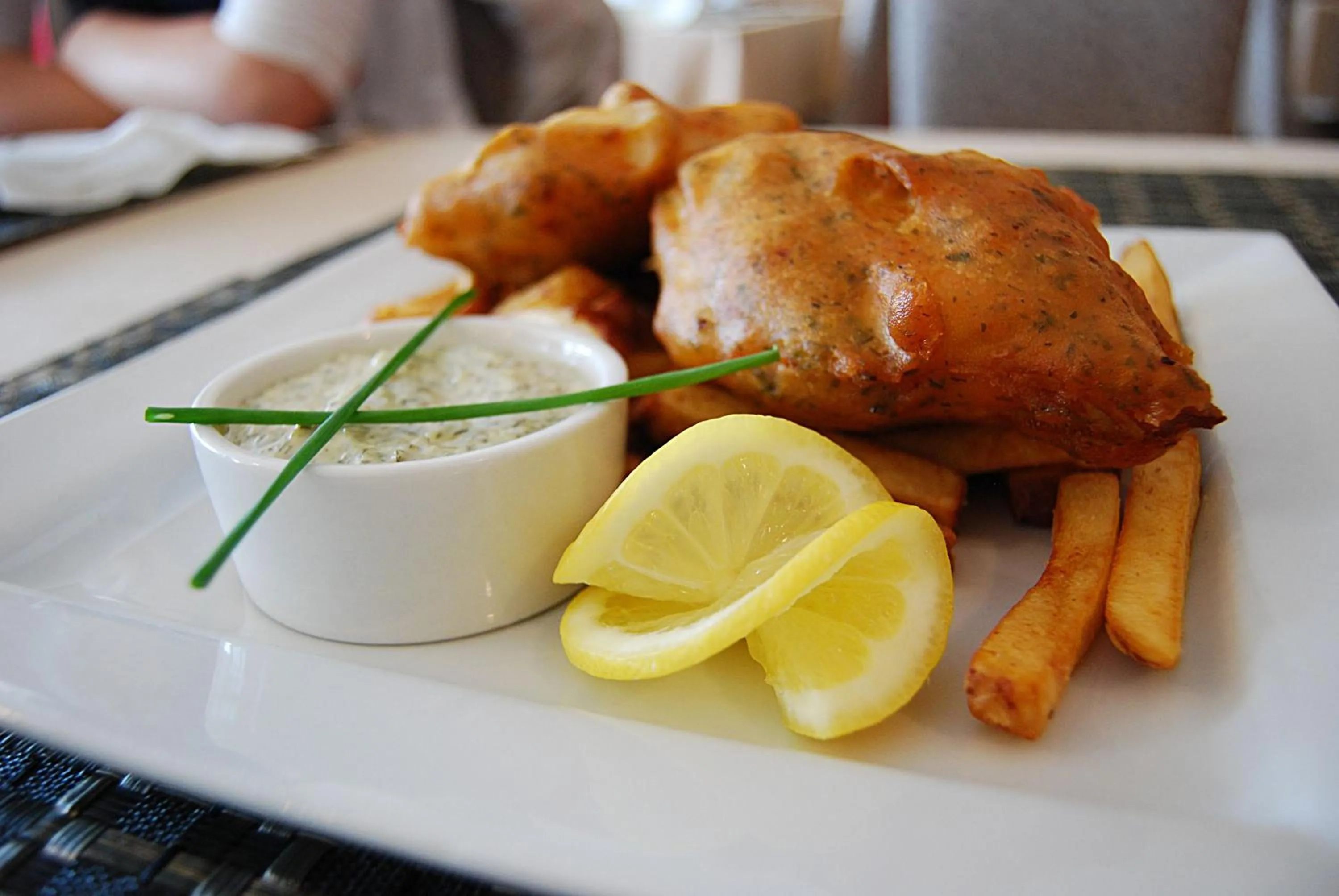 Restaurant/places to eat in Anchor Inn Hotel and Suites