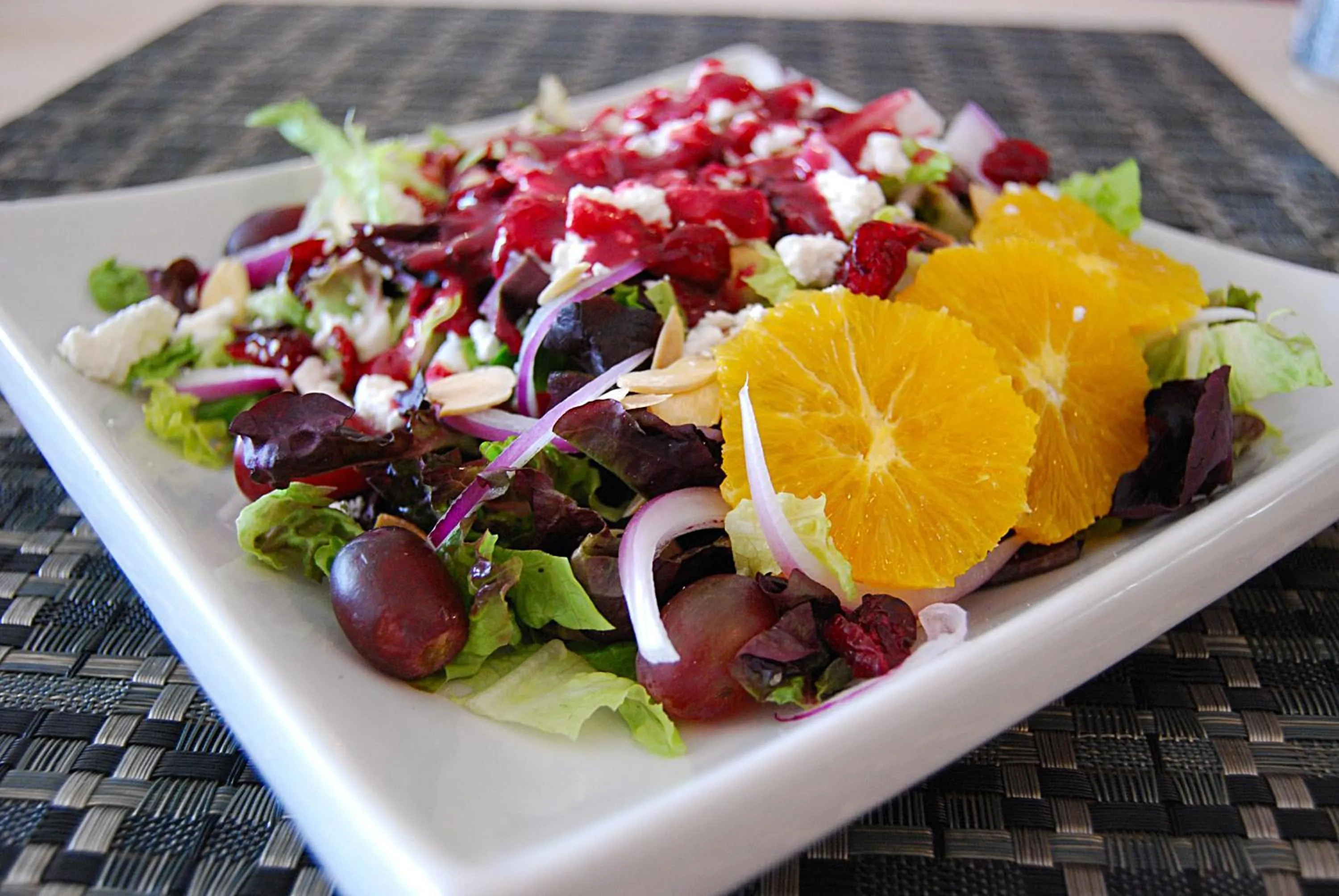 Restaurant/places to eat in Anchor Inn Hotel and Suites