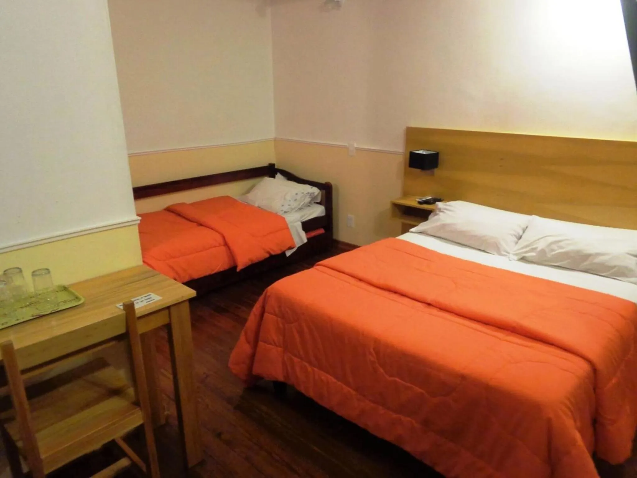 Bed in Hotel Casablanca Montevideo