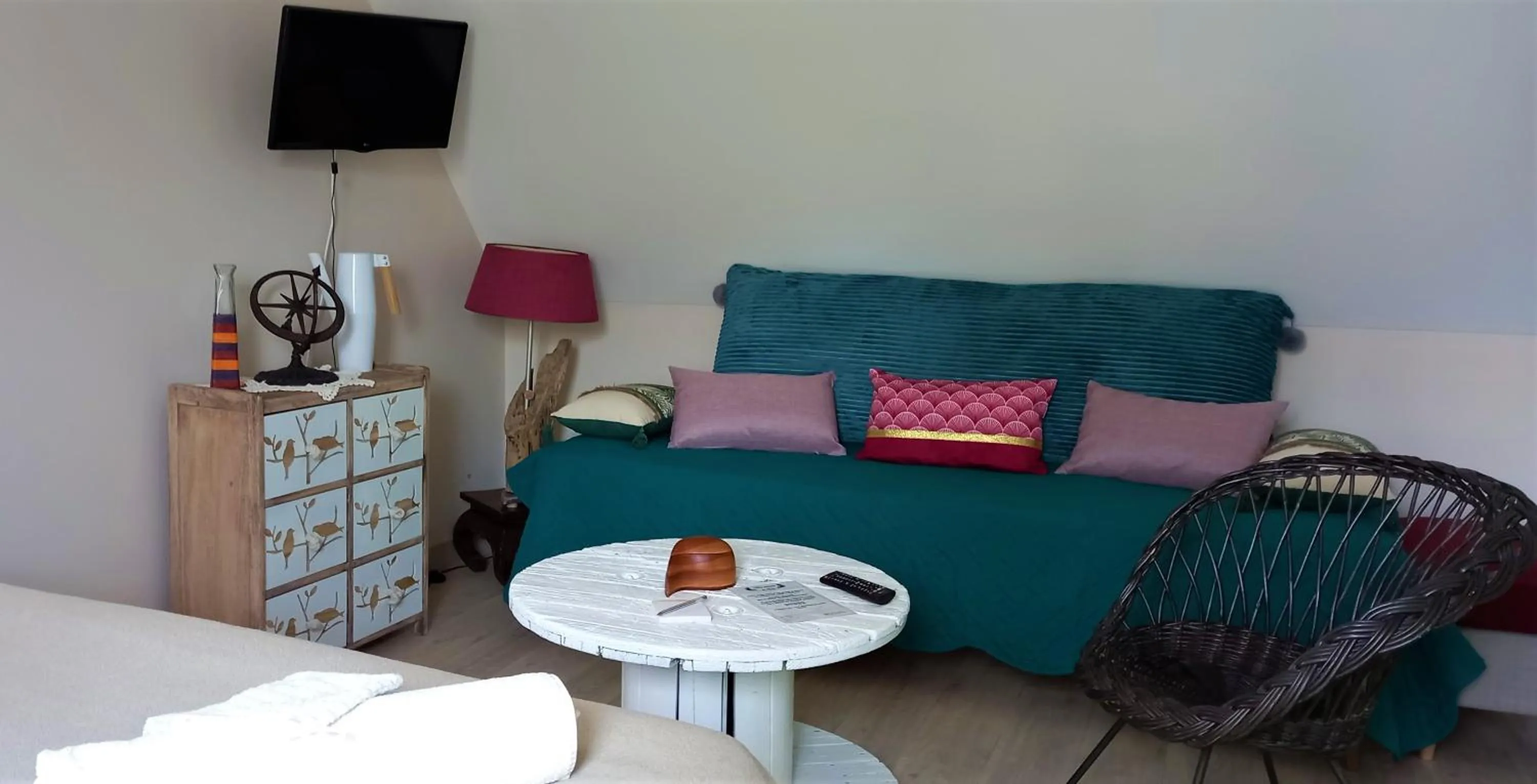 View (from property/room) in Aux penates de Toni Beauval