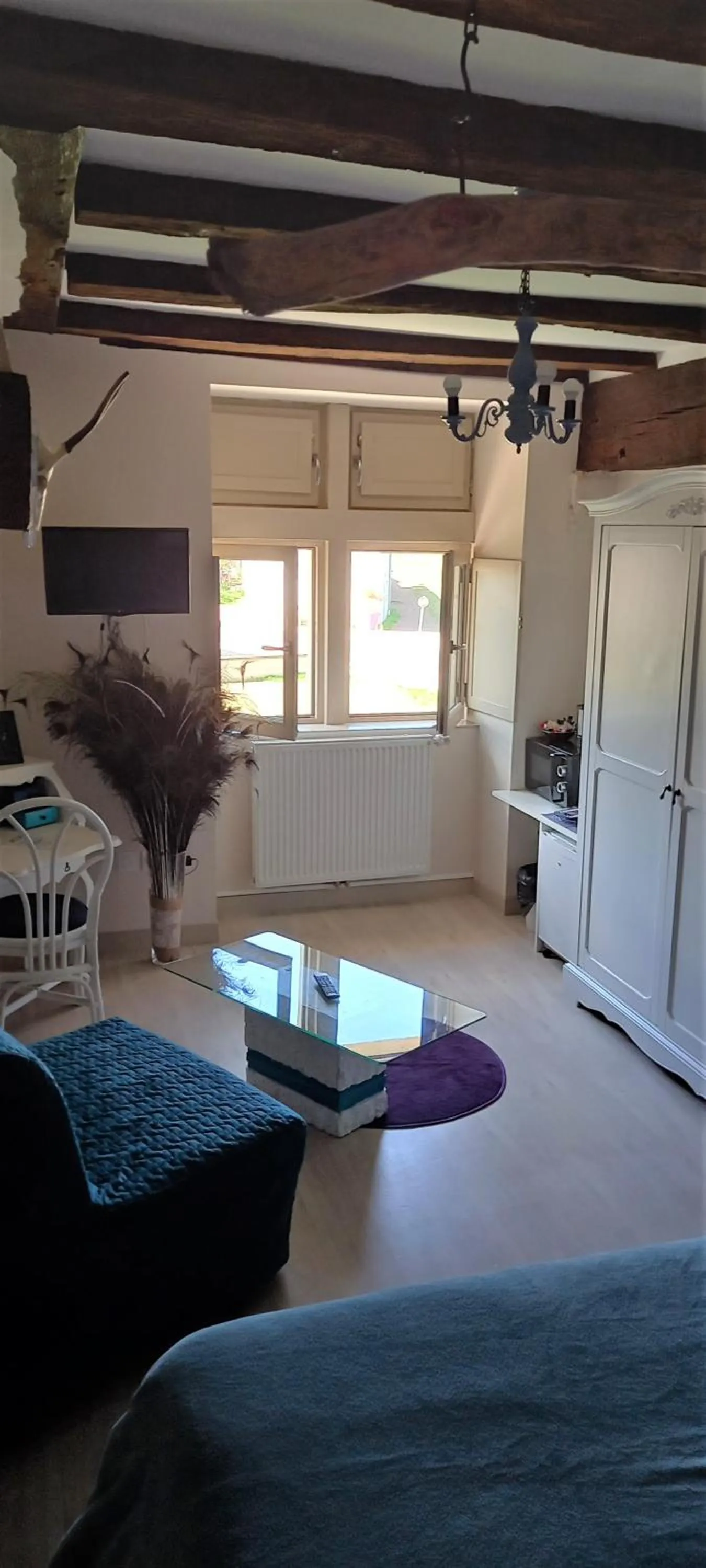 Living room in Aux penates de Toni Beauval