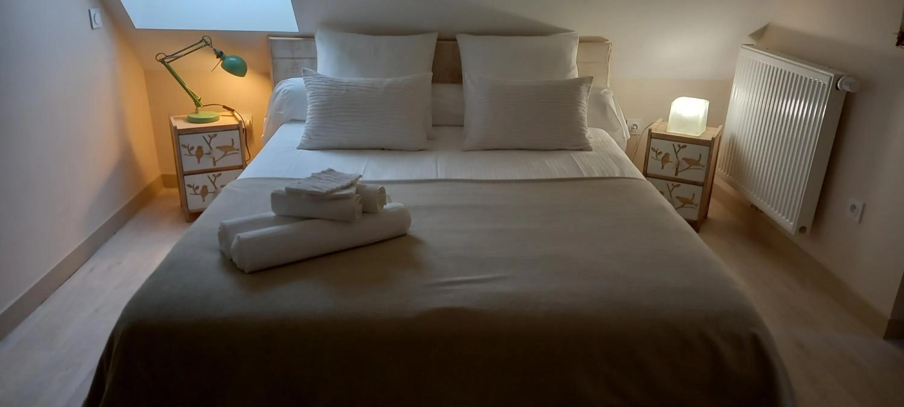 Bed in Aux penates de Toni Beauval