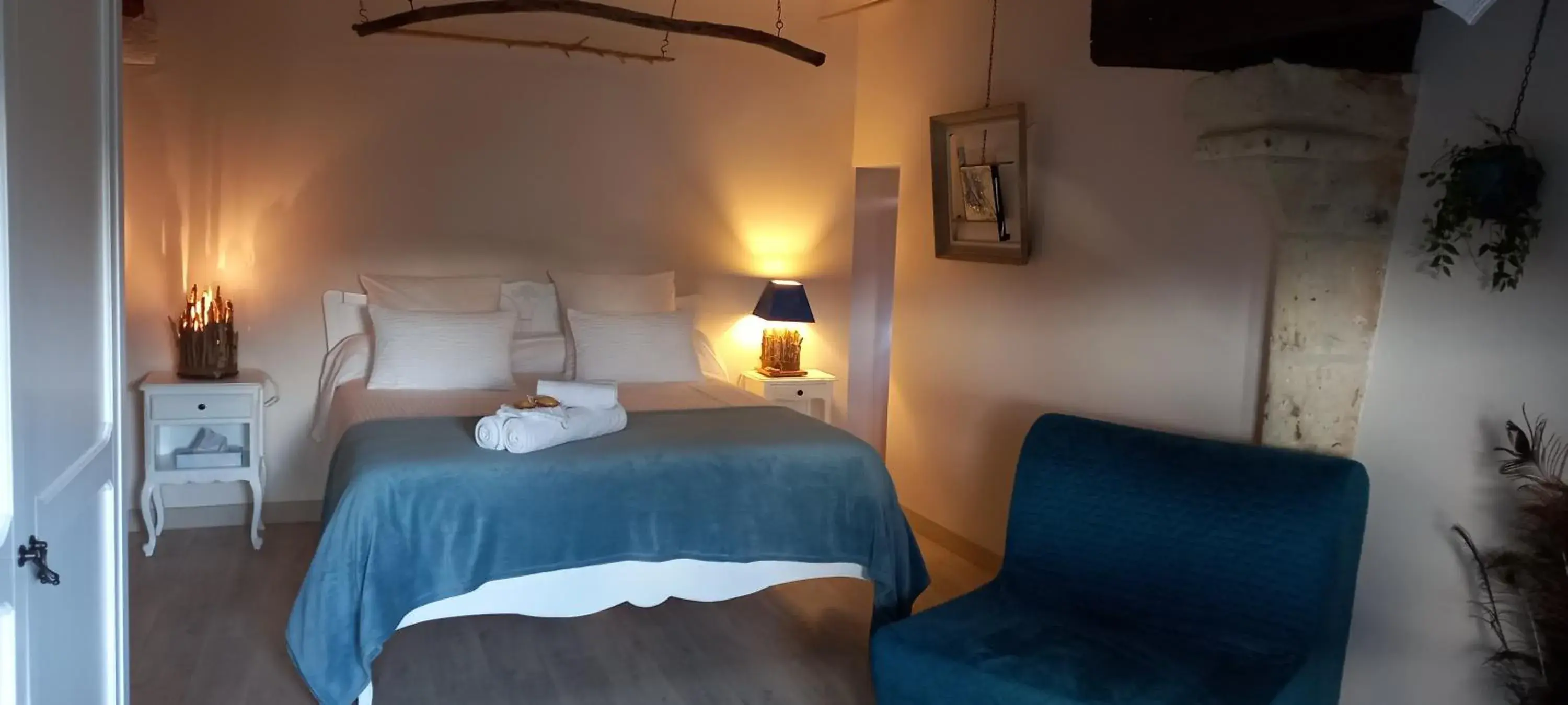 Superior King Room in Aux penates de Toni Beauval Superior King Room in Aux penates de Toni Beauval