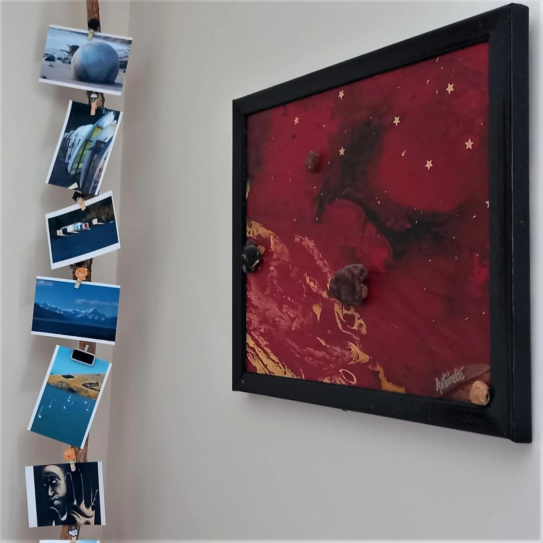 Communal lounge/ TV room in Aux penates de Toni Beauval