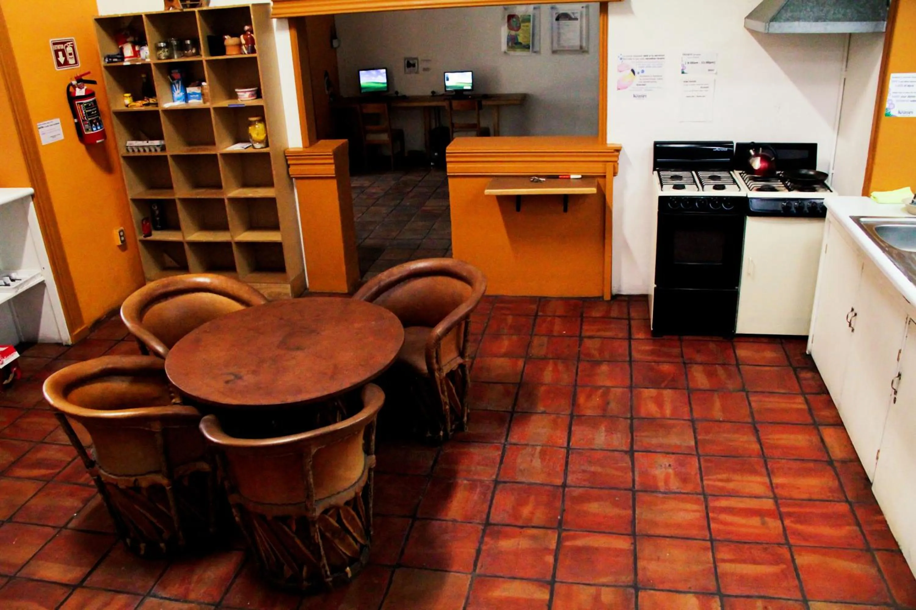 kitchen in Hostel Hospedarte Centro