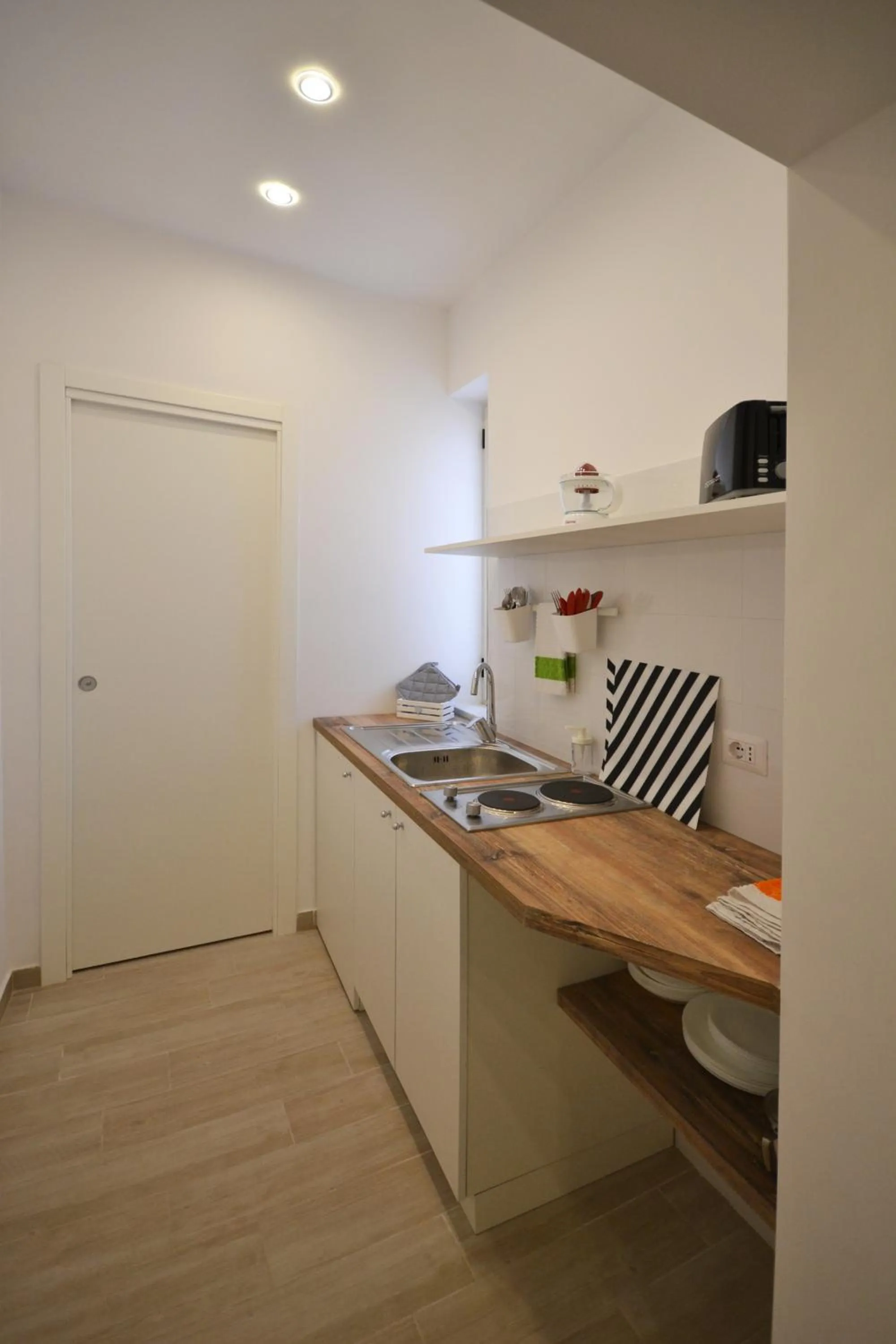 Kitchen or kitchenette in Flower house