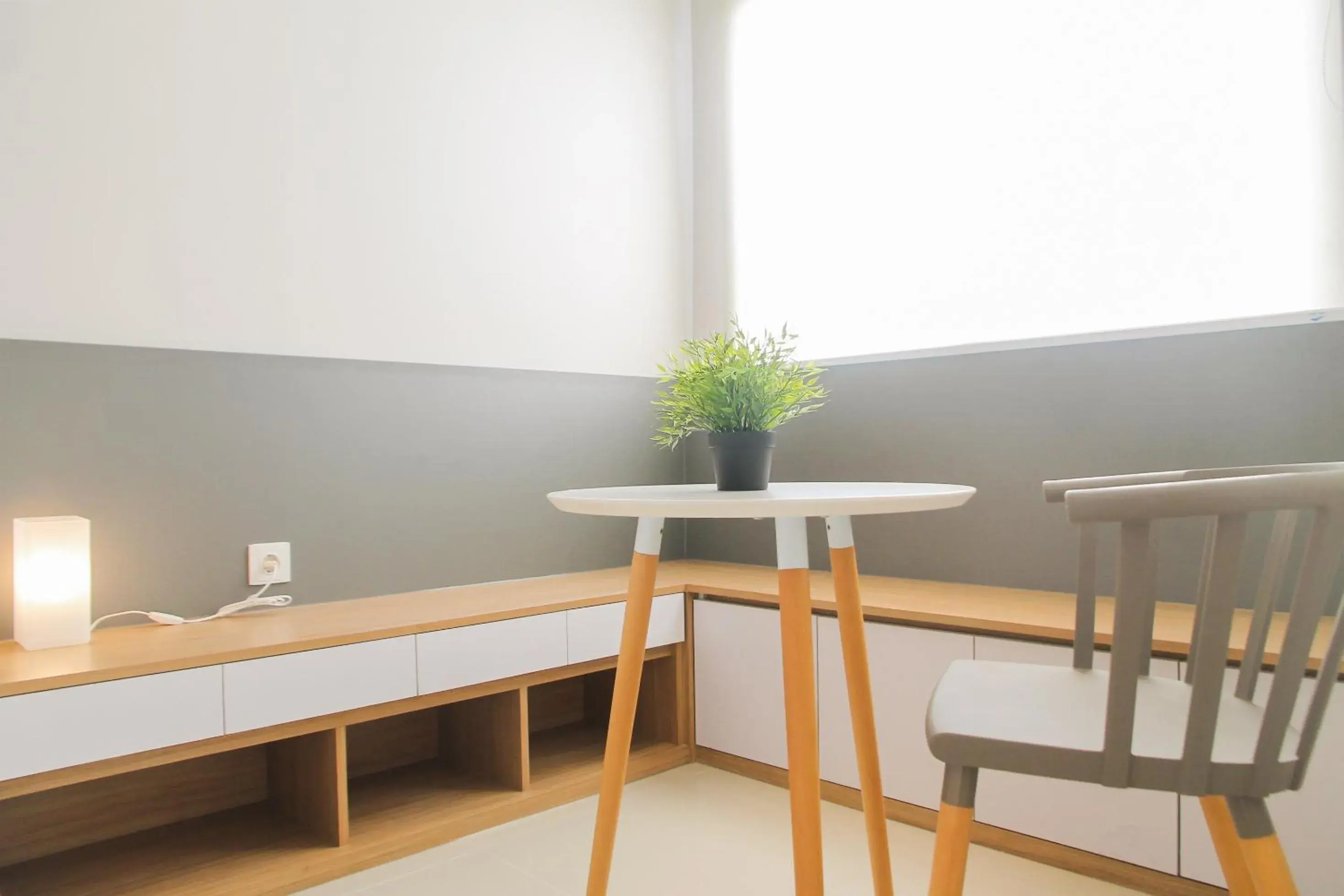 Comfy Studio Room The Oasis Cikarang Apartment By Travelio Comfy Studio Room The Oasis Cikarang Apartment By Travelio