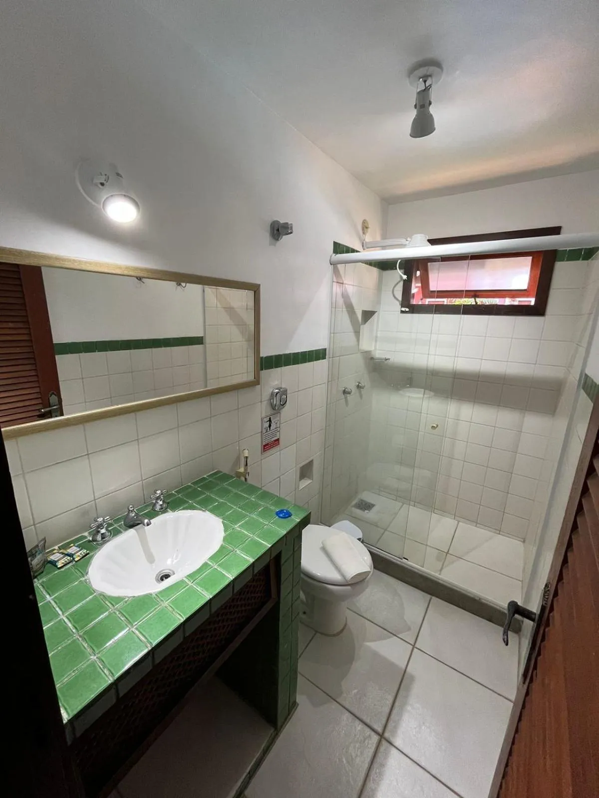 Bathroom in Guesthouse Casa da Aroeira