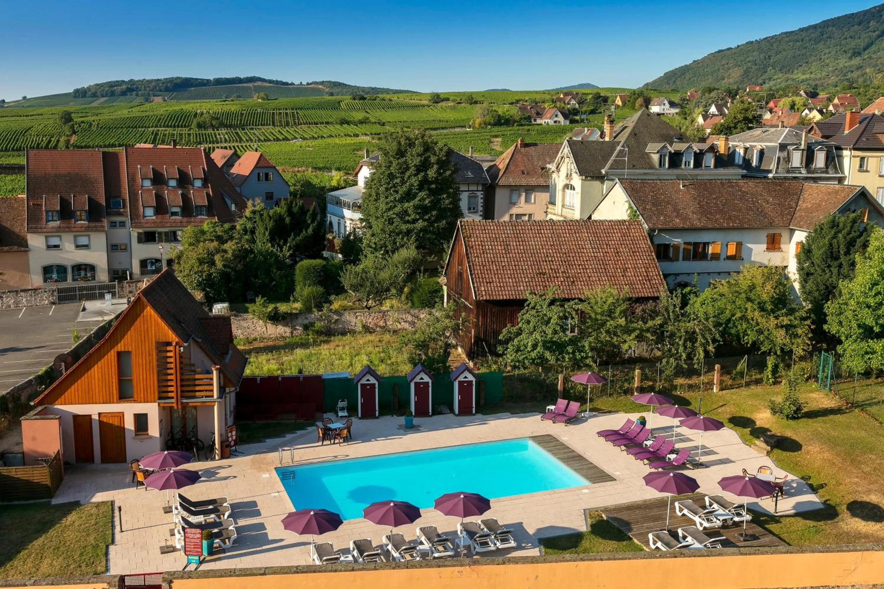 Bird's eye view in Best Western Plus Hotel & SPA Le Schoenenbourg