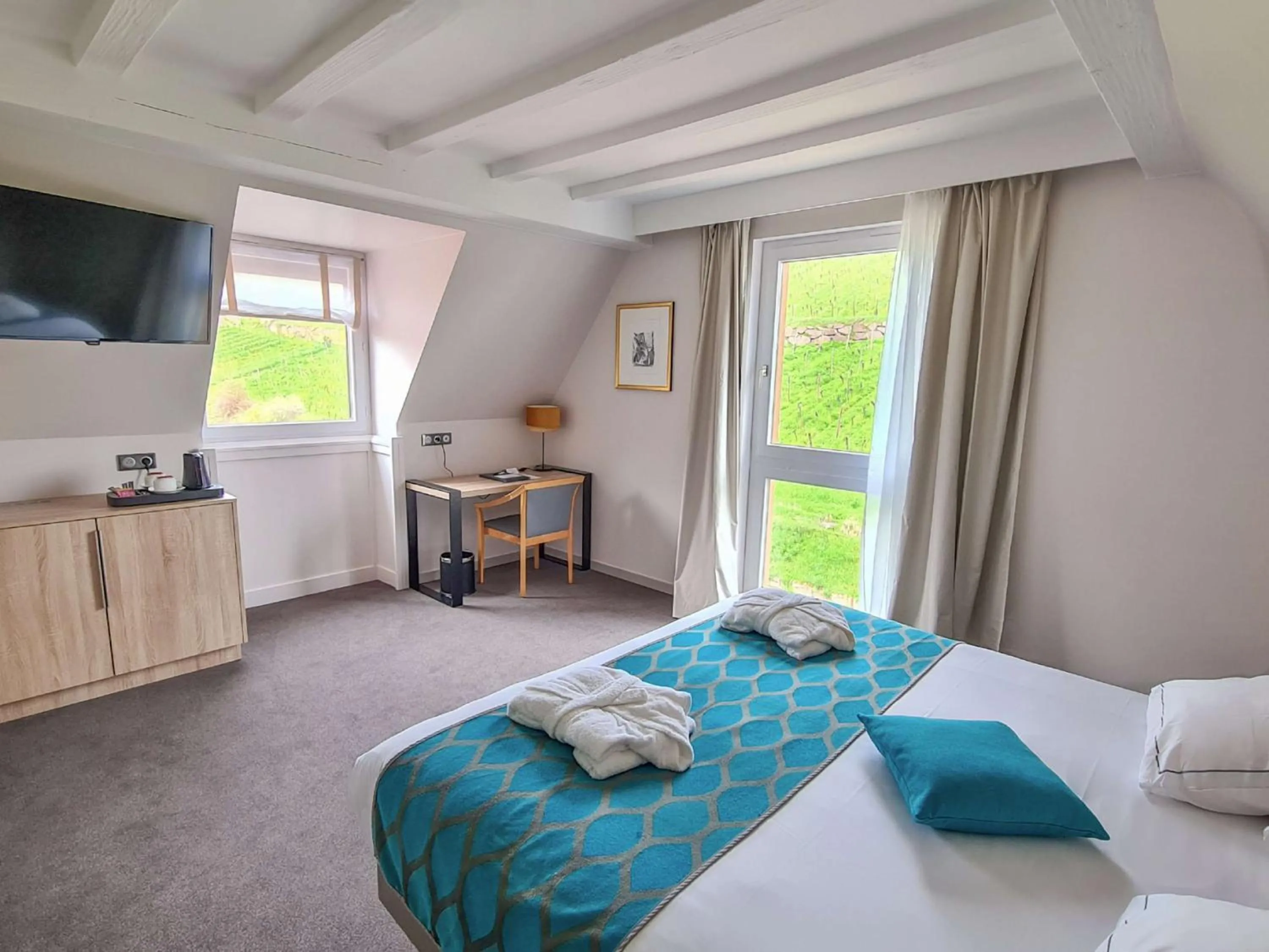 Bedroom, Bed in Best Western Plus Hotel & SPA Le Schoenenbourg