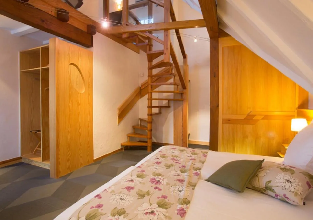 Bed in Best Western Plus Hotel & SPA Le Schoenenbourg