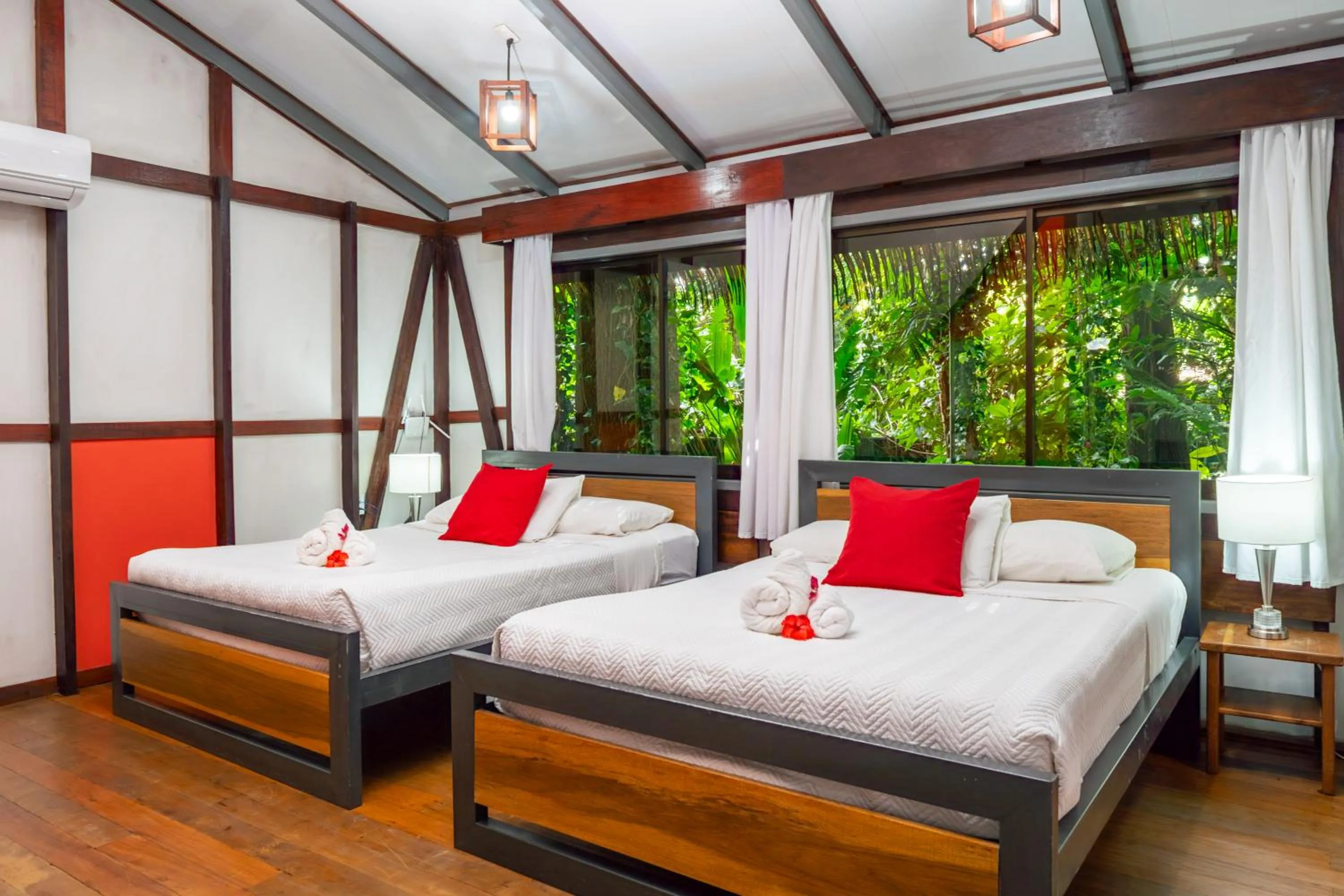 Bed in Namuwoki Lodge