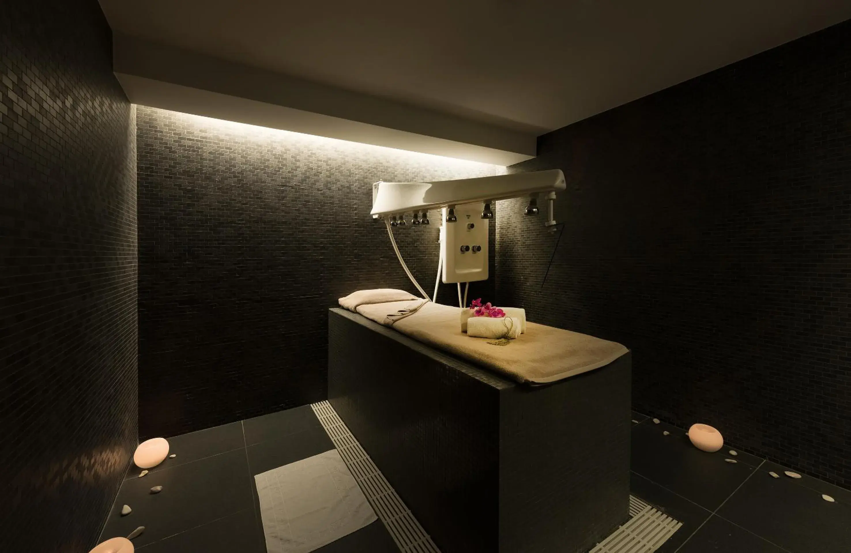 Spa and wellness centre/facilities in Meliá Lisboa Aeroporto Spa and wellness centre/facilities in Meliá Lisboa Aeroporto