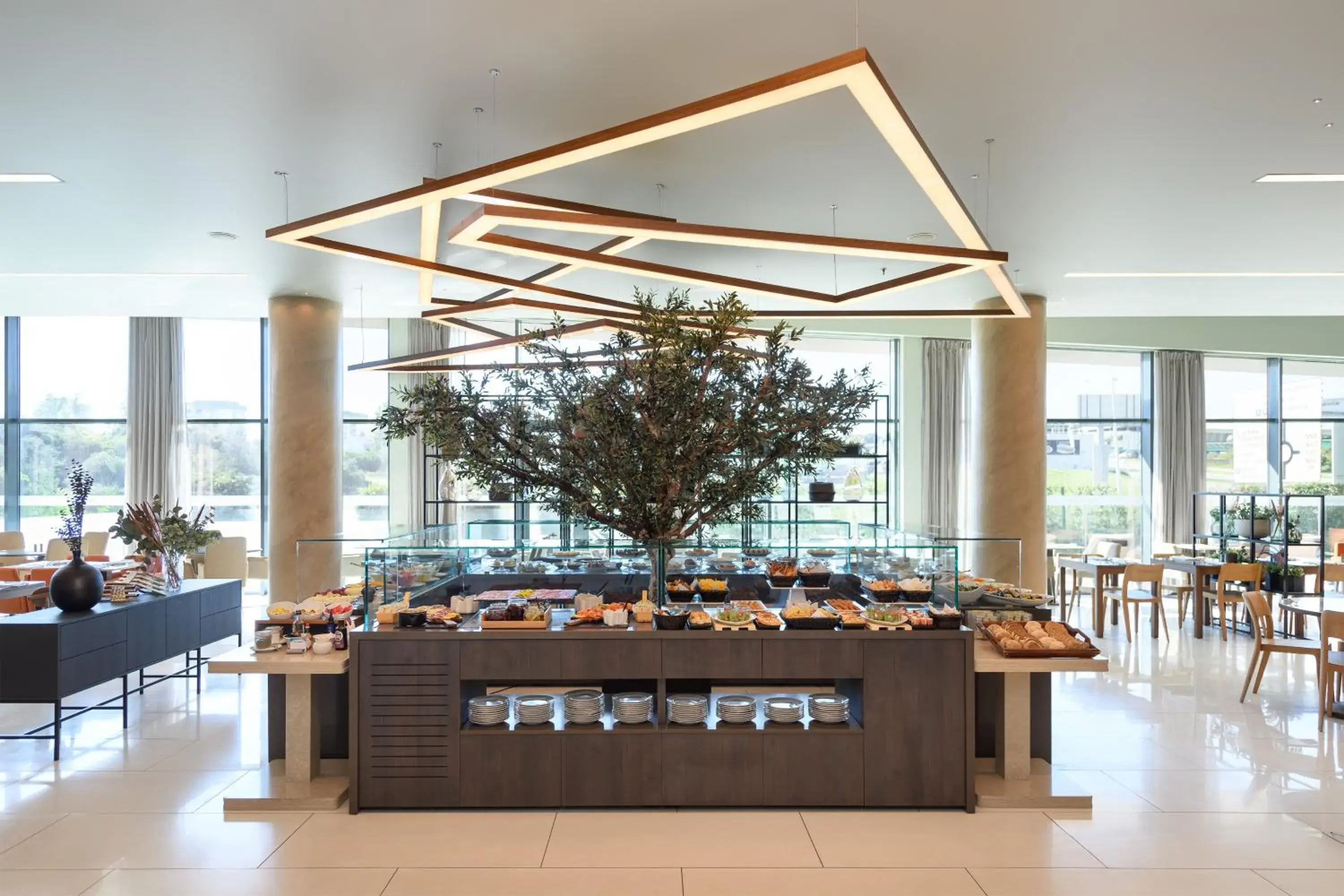 Restaurant/places to eat in Meliá Lisboa Aeroporto Restaurant/places to eat in Meliá Lisboa Aeroporto