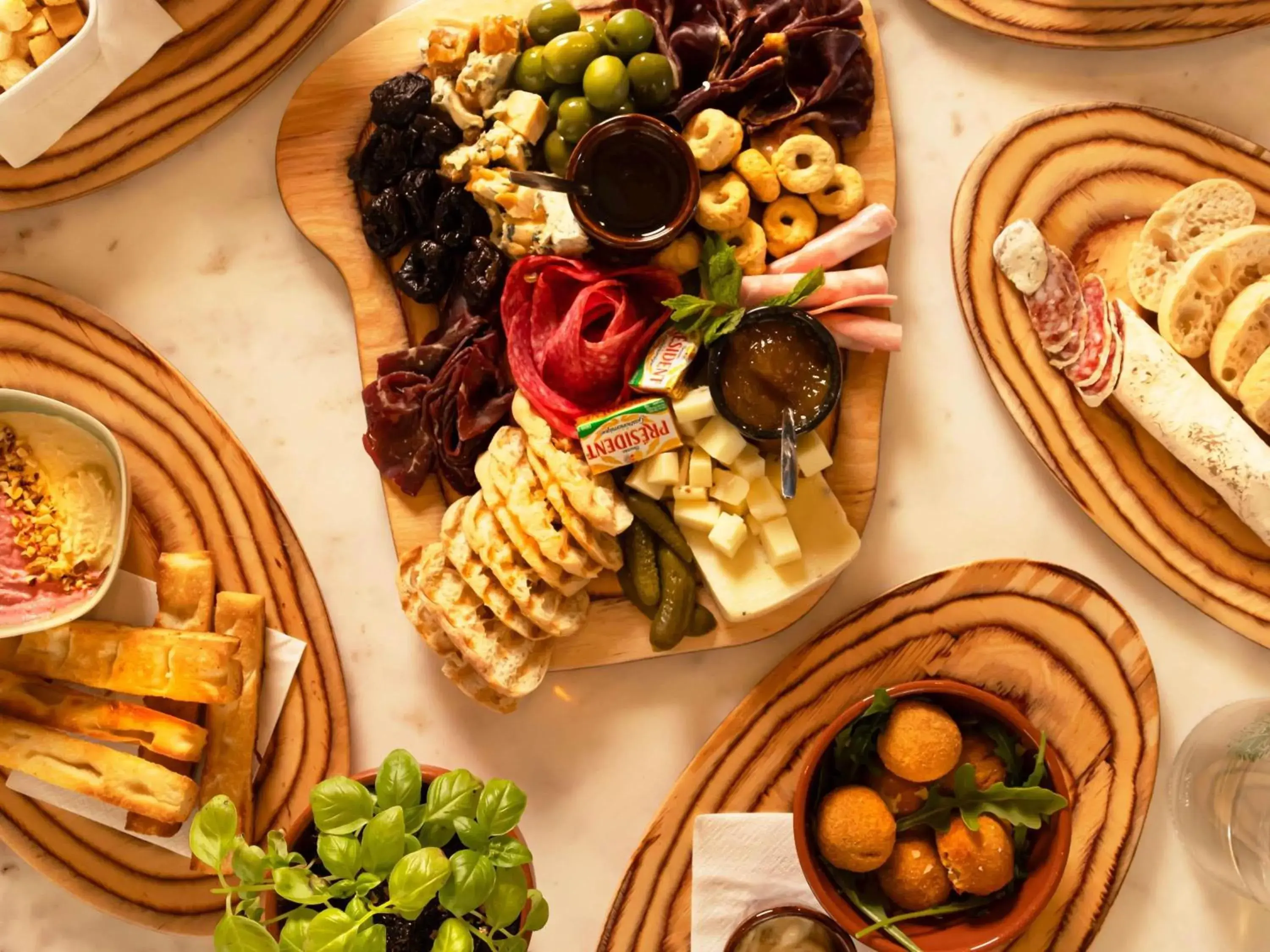 Restaurant/places to eat in Hotel Ibis Lisboa Parque das Nações Restaurant/places to eat in Hotel Ibis Lisboa Parque das Nações