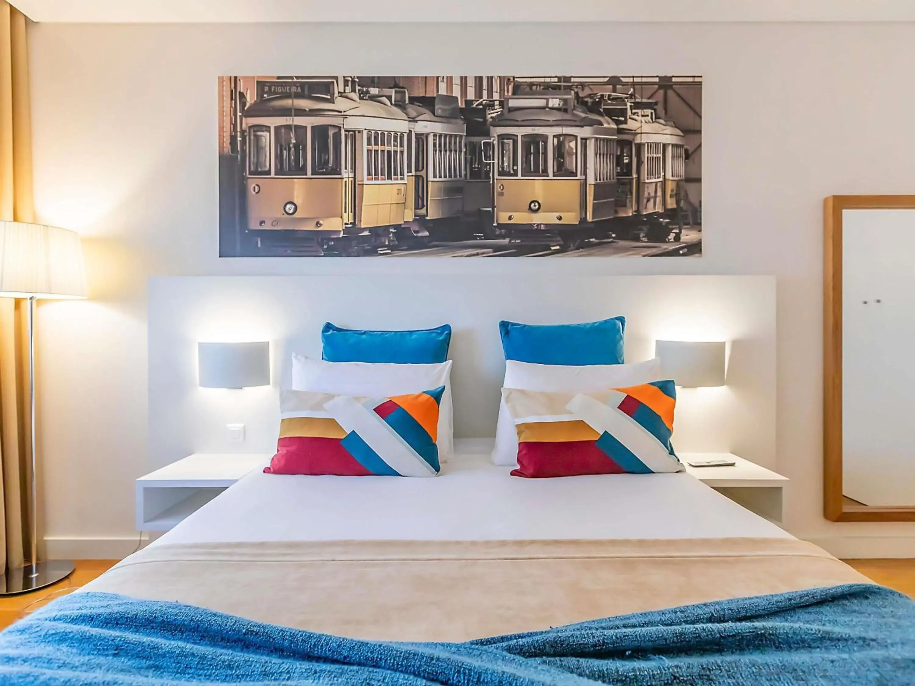 Bedroom, Bed in Hotel Ibis Lisboa Parque das Nações Bedroom, Bed in Hotel Ibis Lisboa Parque das Nações