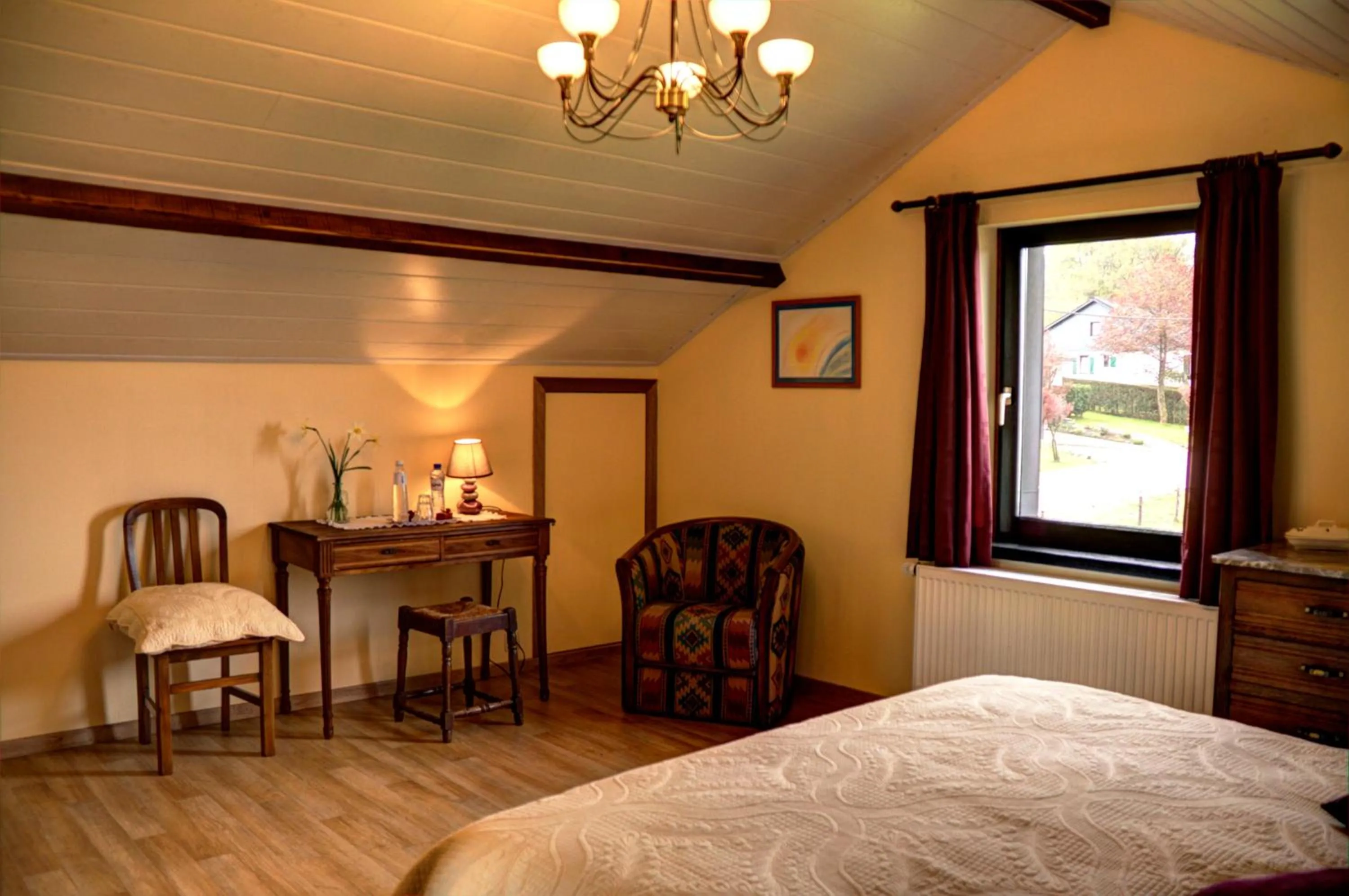 Seating area, Bed in B&B Sol Magnus