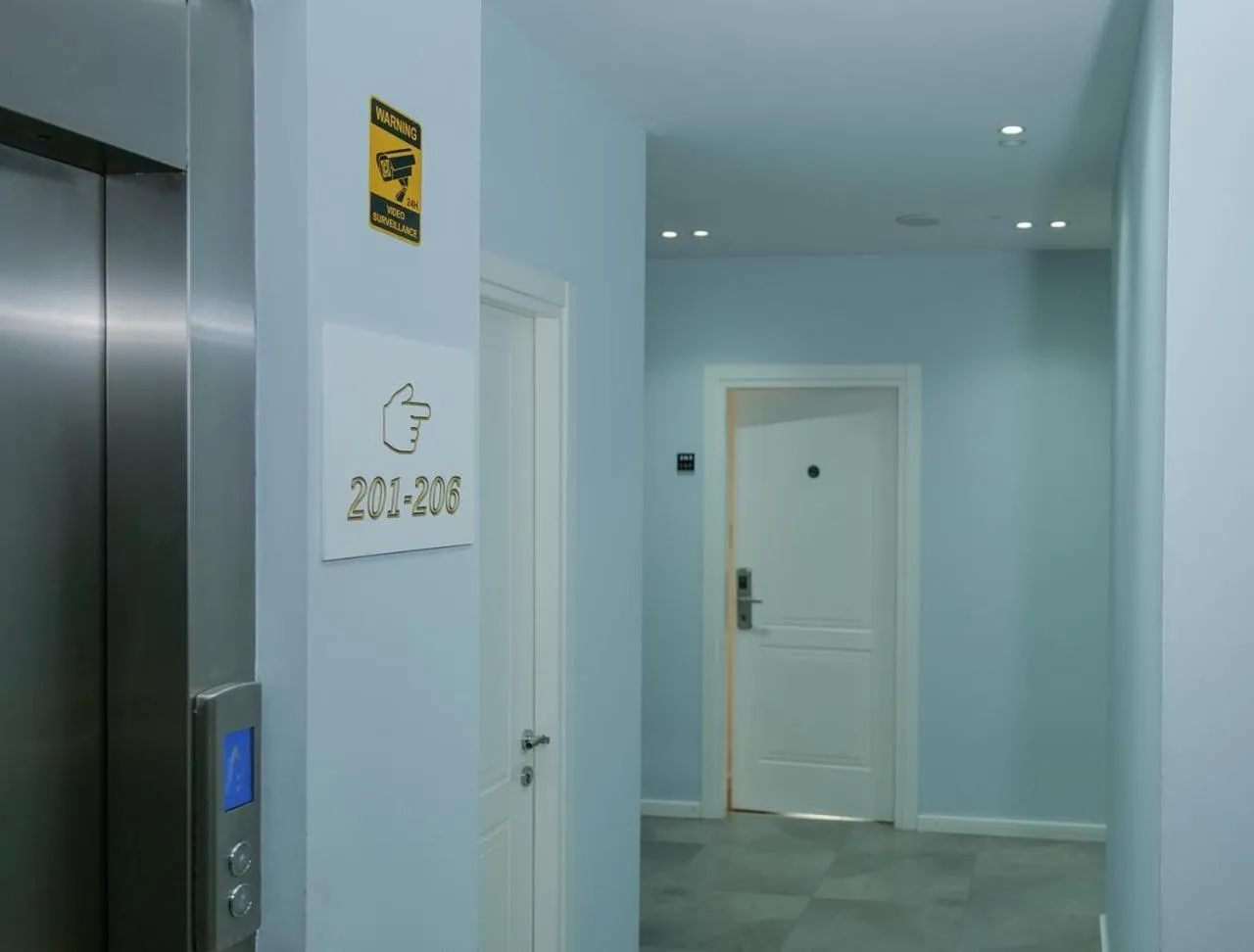 elevator in Hotel Alion