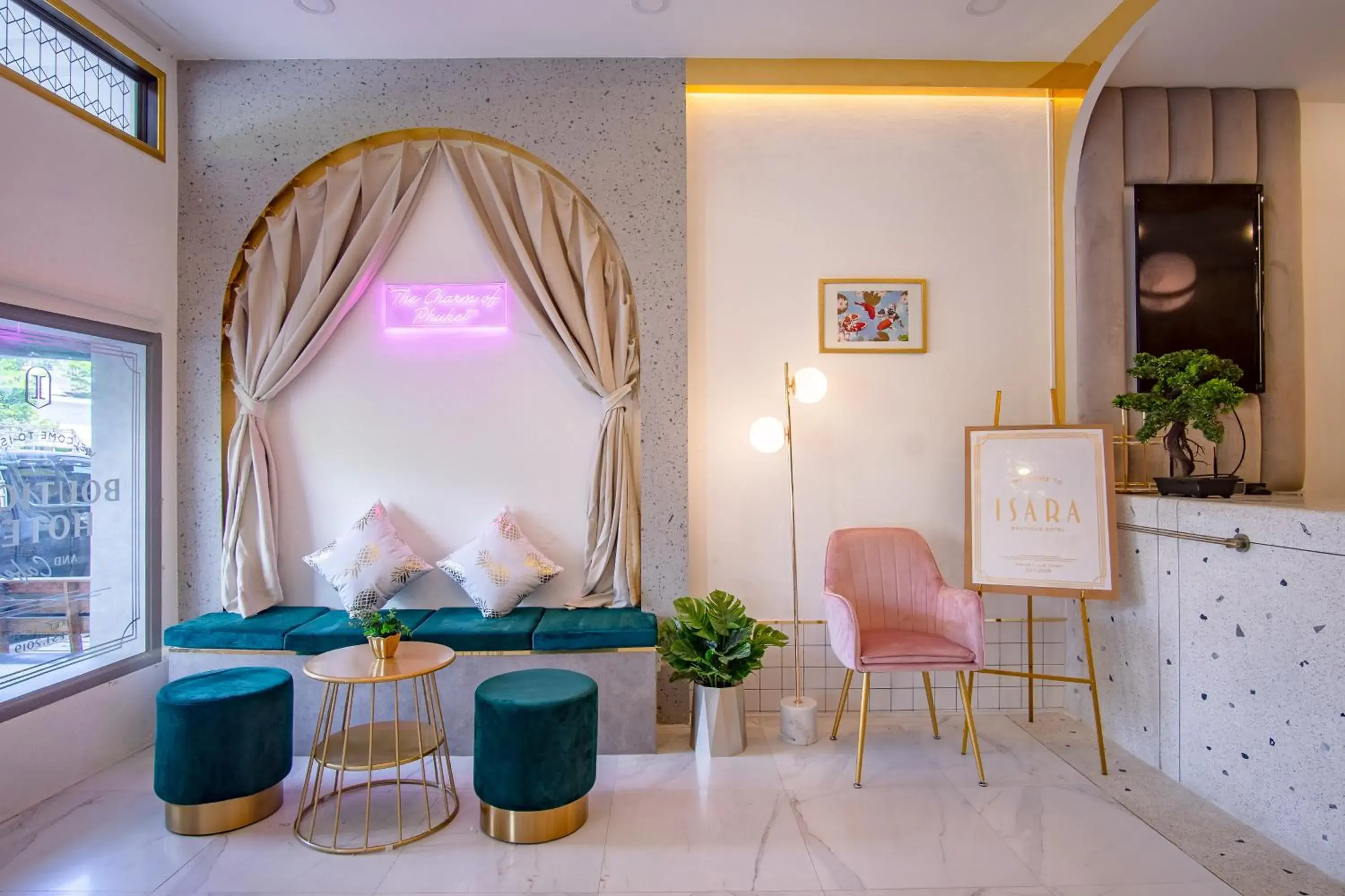 Lobby or reception in Isara Boutique Hotel and Cafe Lobby or reception in Isara Boutique Hotel and Cafe