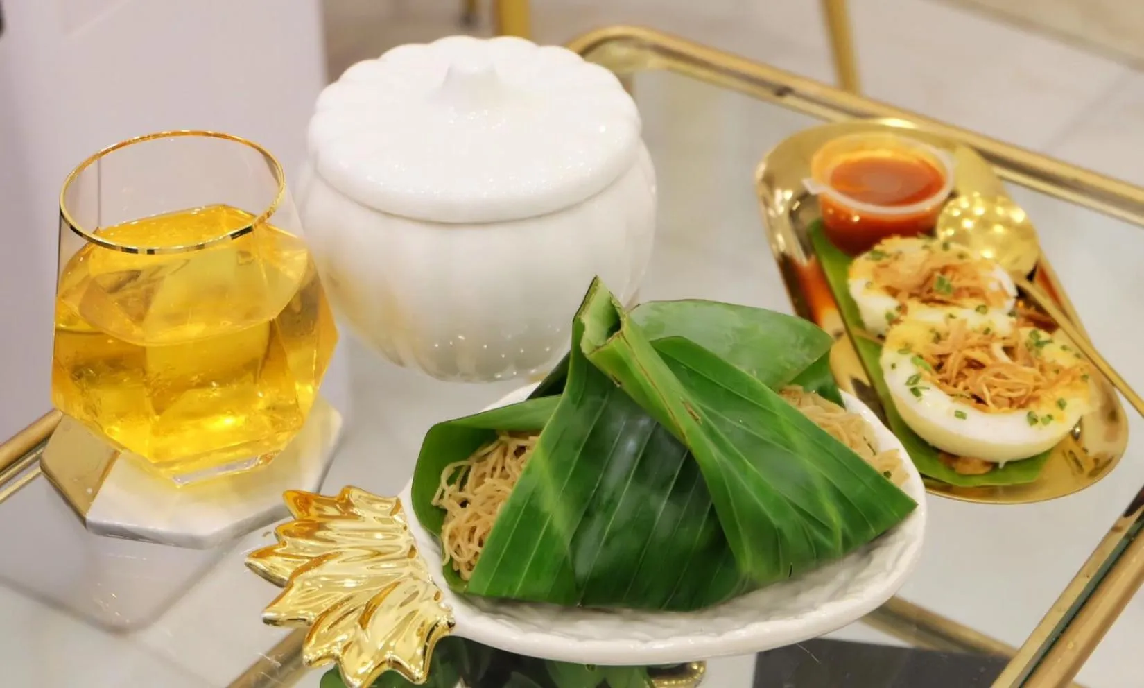 Food in Isara Boutique Hotel and Cafe