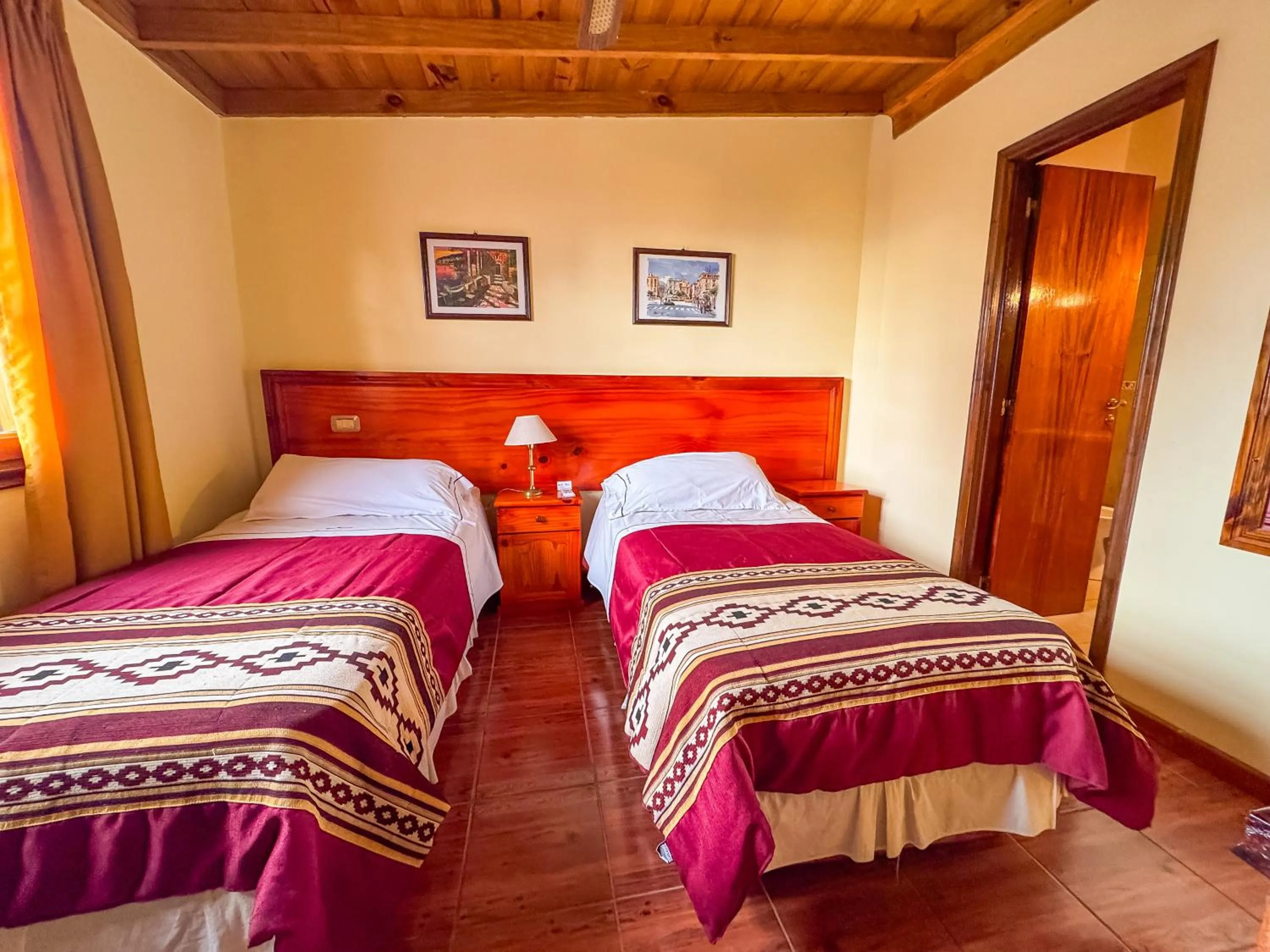 Bed in Hosteria Sirenuse