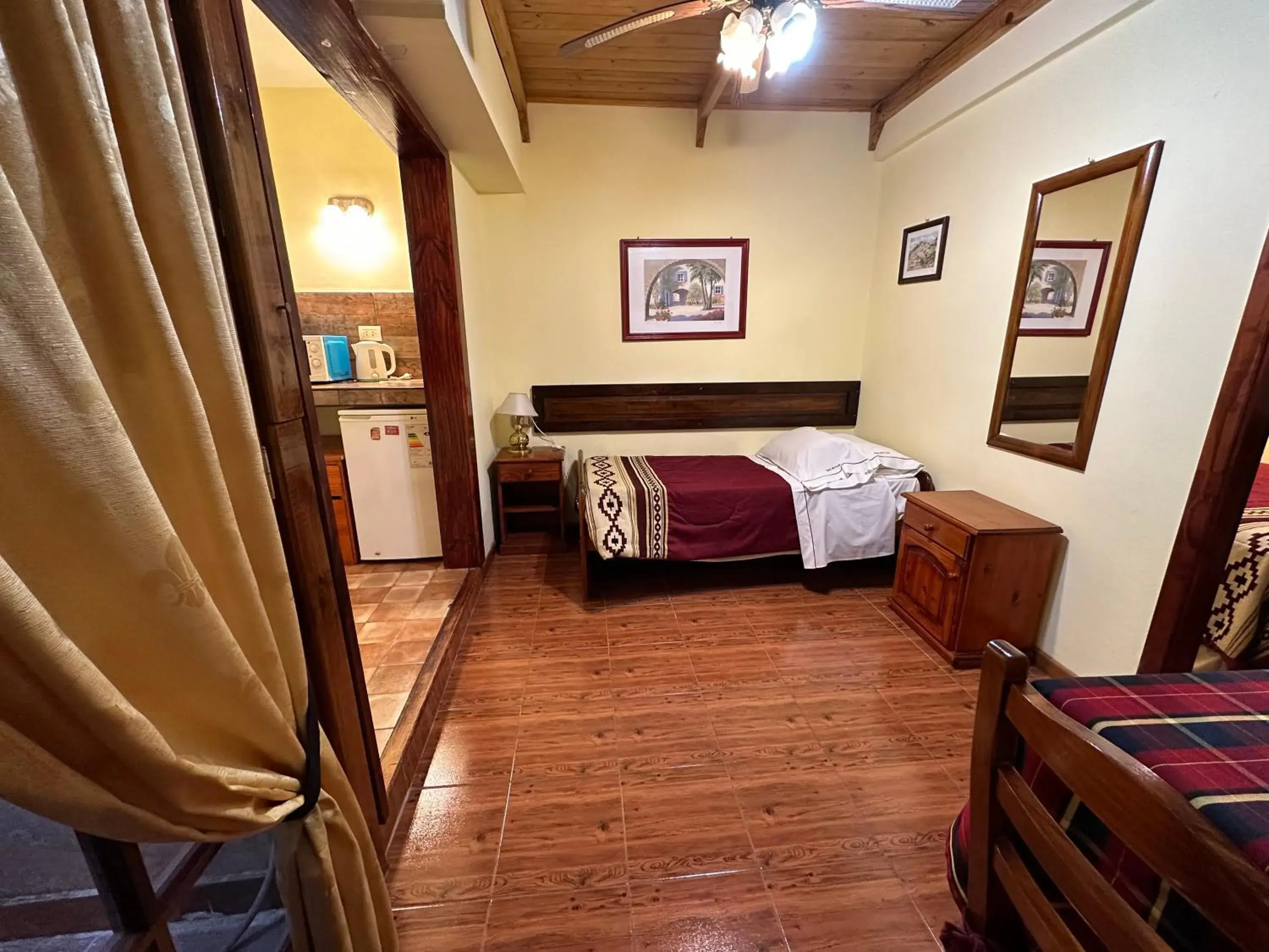 Bedroom, Bed in Hosteria Sirenuse Bedroom, Bed in Hosteria Sirenuse