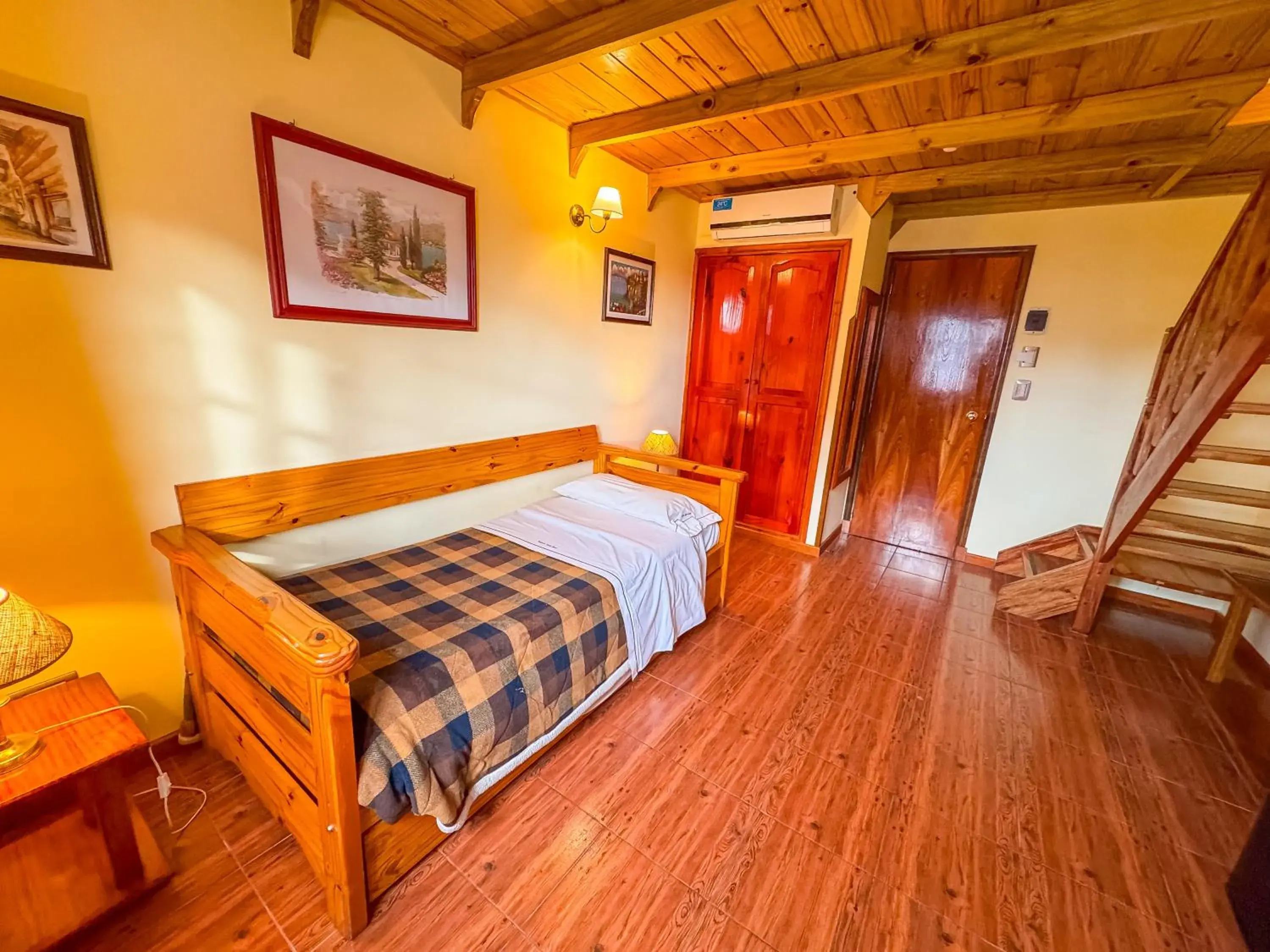 Bed in Hosteria Sirenuse Bed in Hosteria Sirenuse